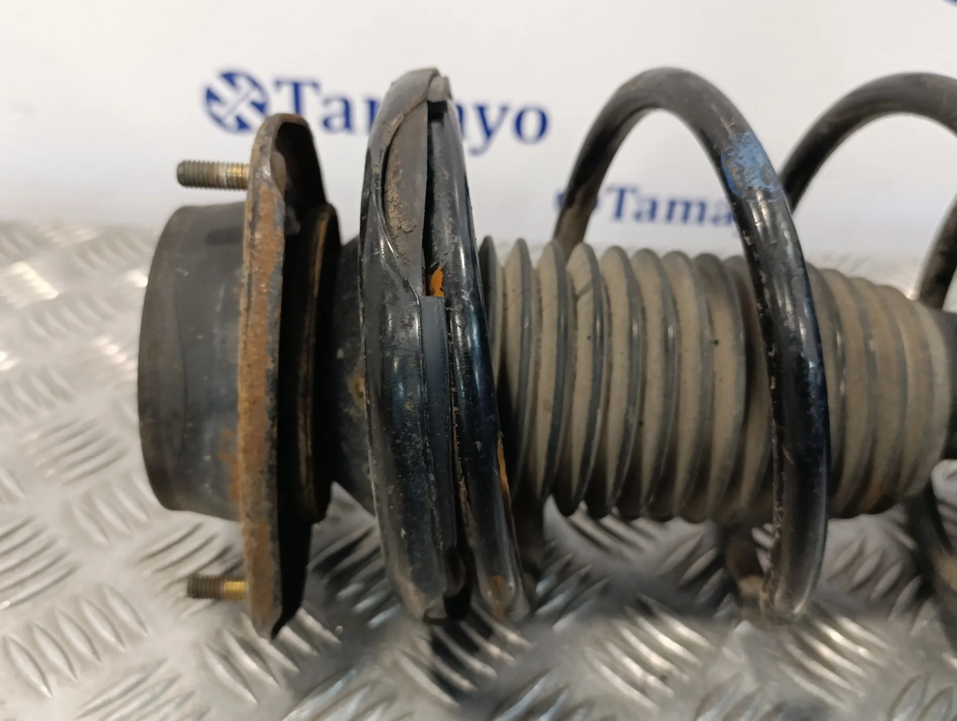 Amortiguador Delantero Derecho para Subaru Legacy Berl./Familiar B12 (Be/Bh)