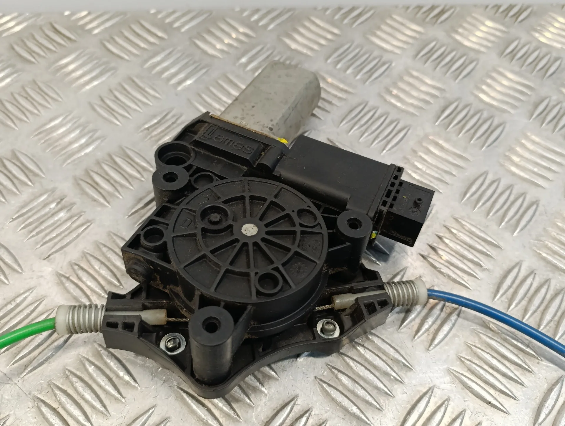 Elevalunas Delantero Izquierdo para Opel Corsa D
