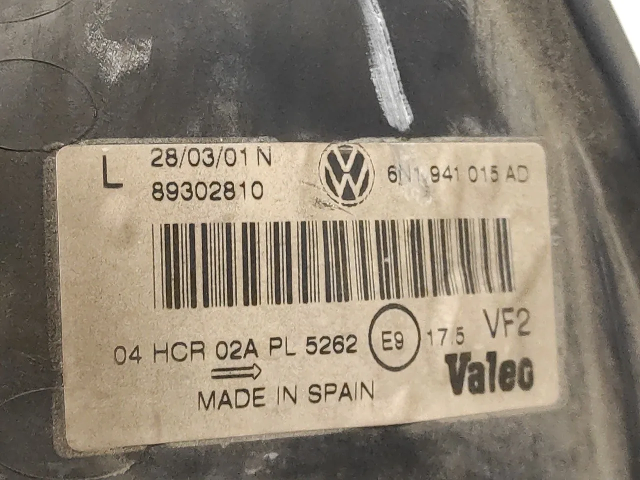 Faro Izquierdo para Volkswagen Polo Berlina (6N2)