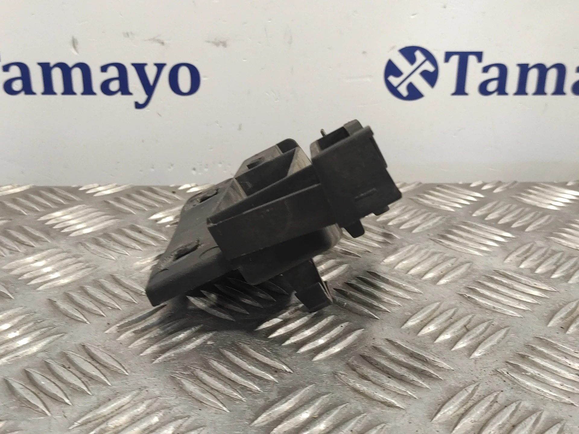 Soporte Refuerzo Parachoques Izquierdo para Peugeot 3008
