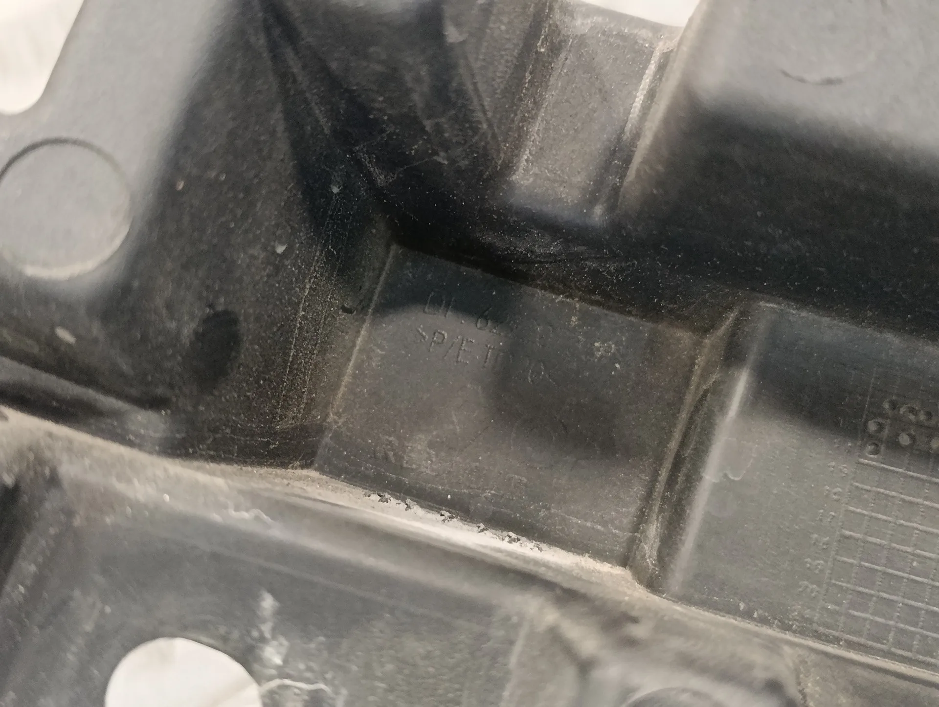 Soporte Faro Izquierdo para Peugeot 3008