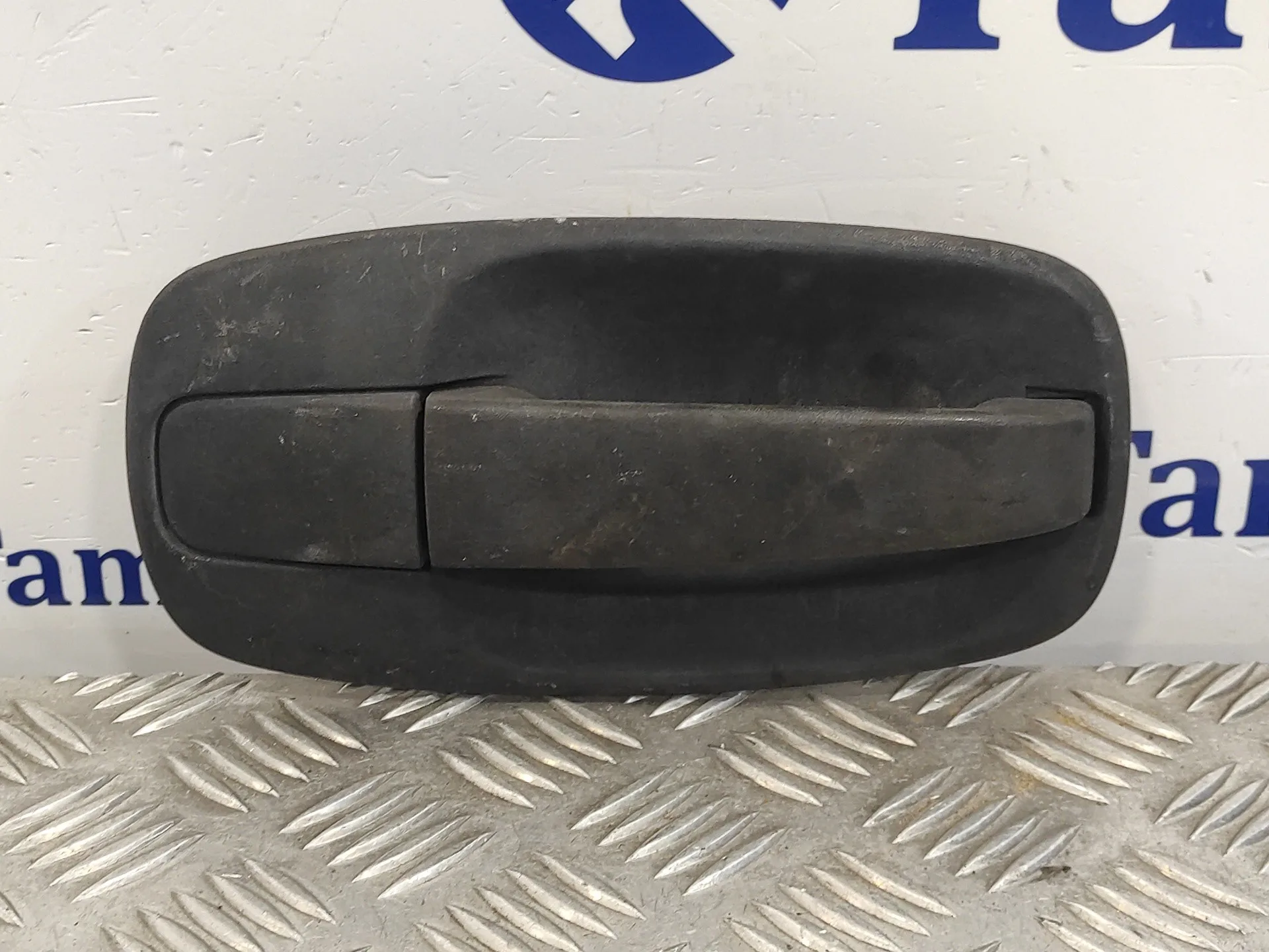 Maneta para Renault Trafic Caja Cerrada (Ab 4.01)
