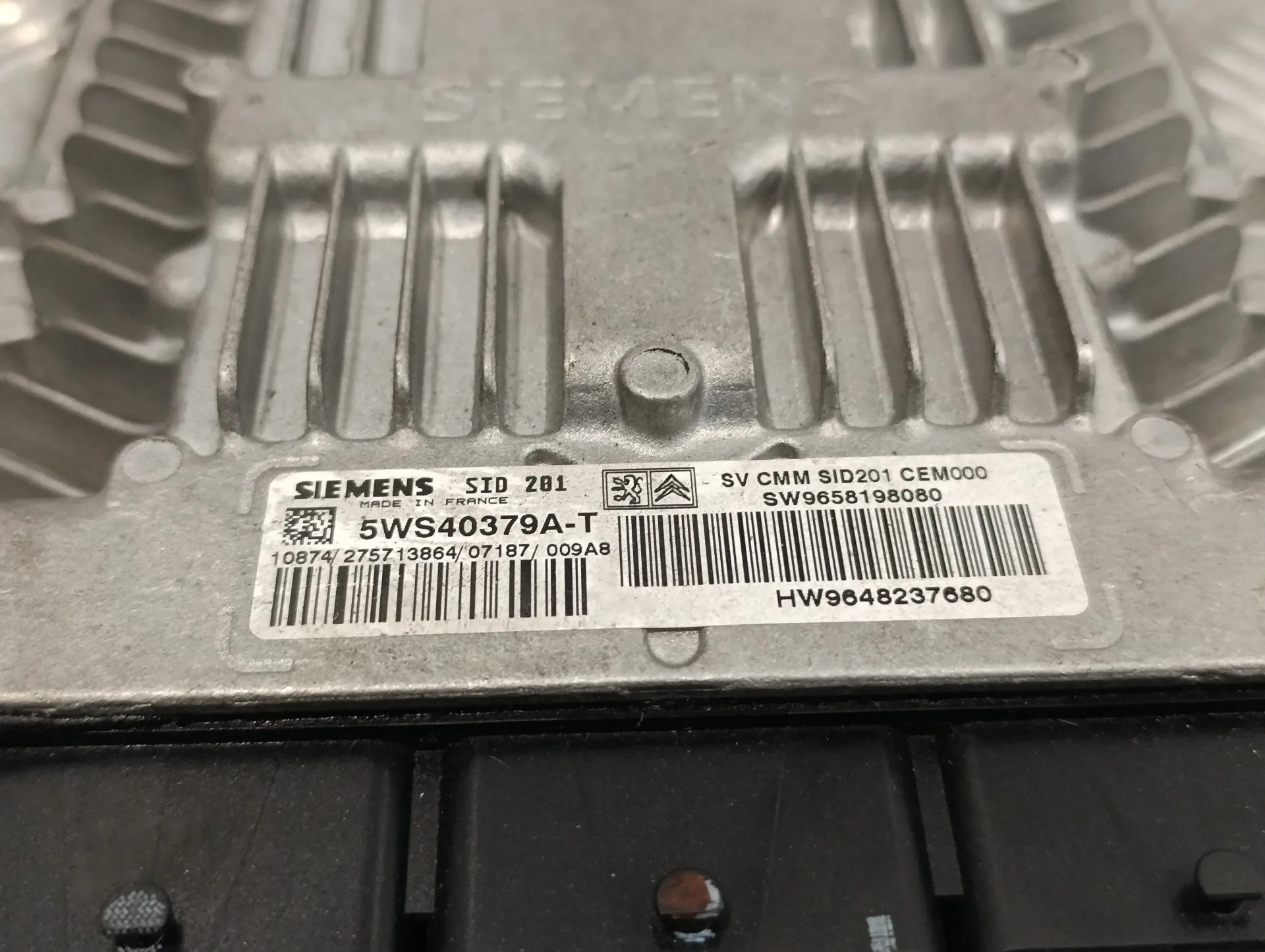 Centralita Motor Uce para Peugeot 407 Coupe