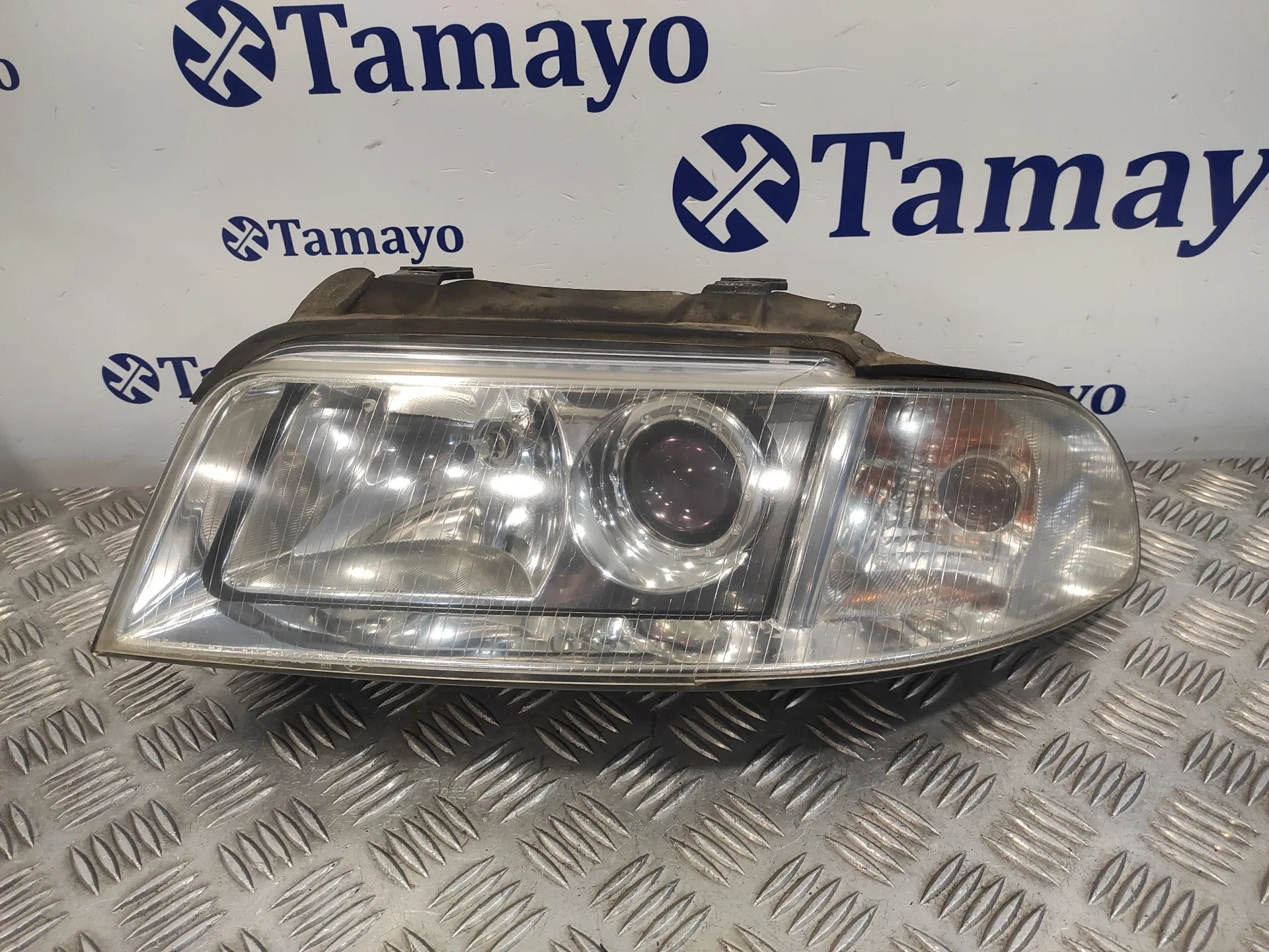 Faro Izquierdo para Audi A4 Berlina (B5)