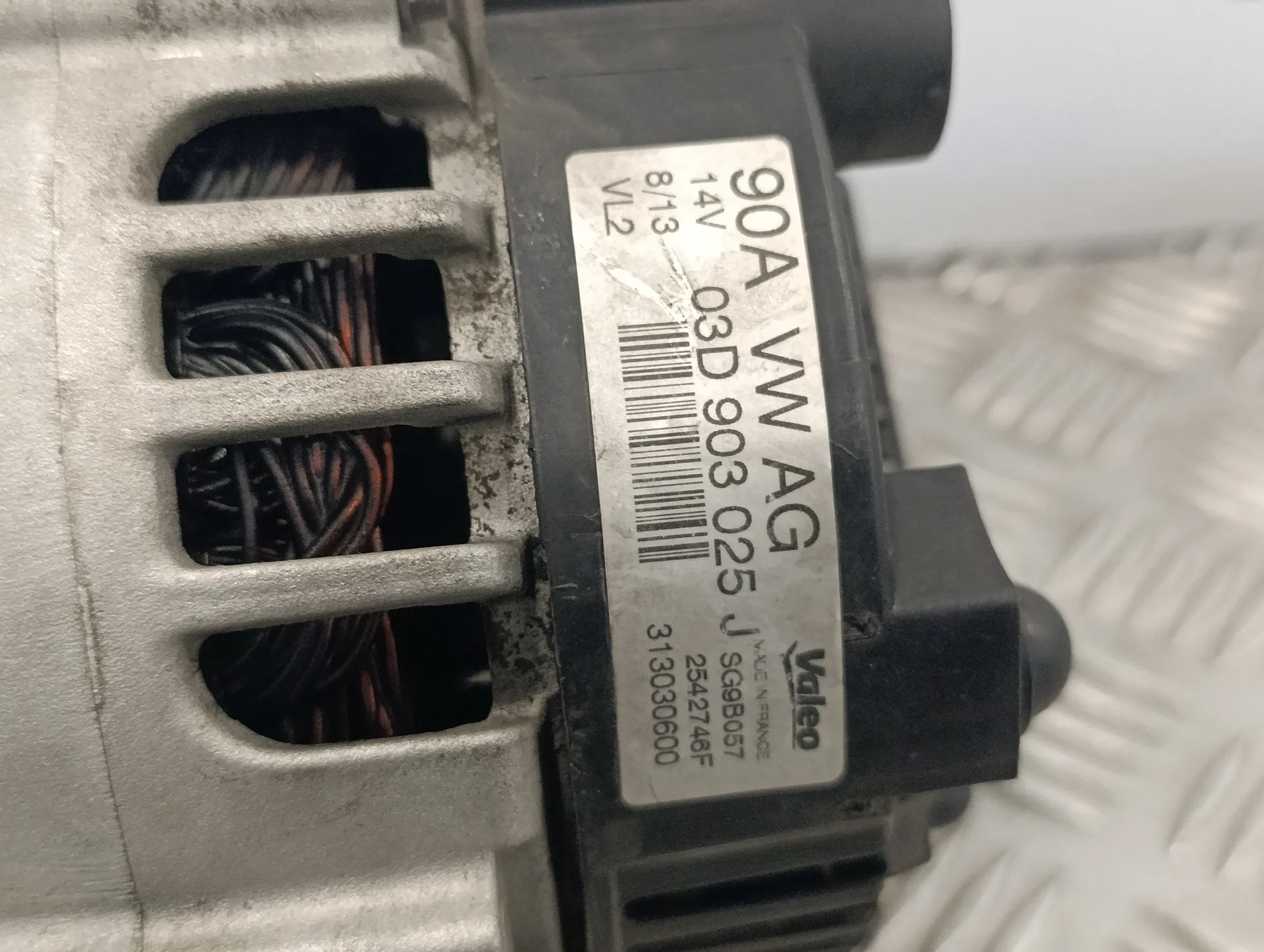 Alternador para Skoda Fabia (5J2 )