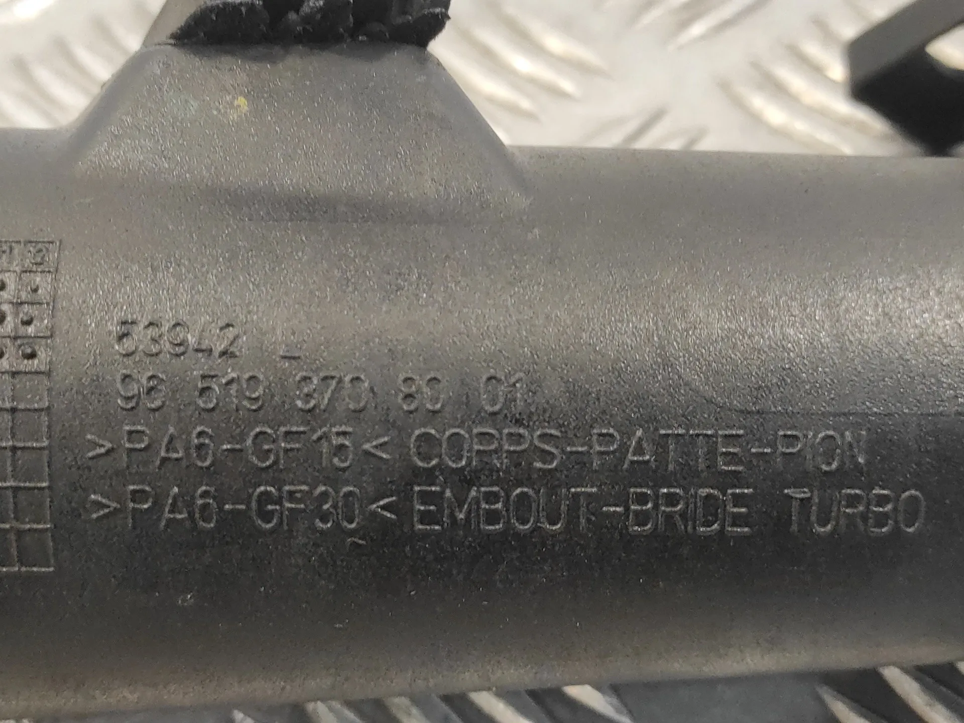 Tubo para Peugeot 607 (S2)