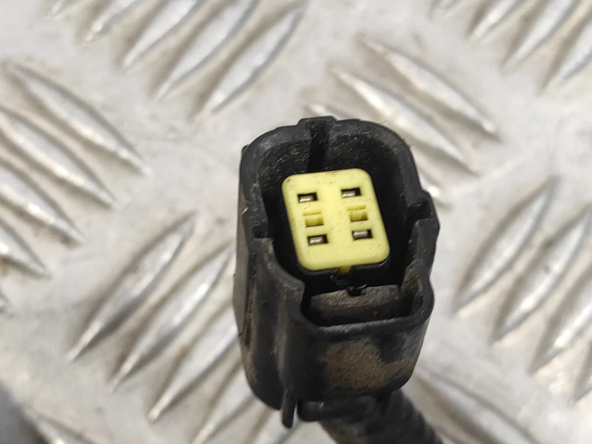 Cable para Kia Carnival