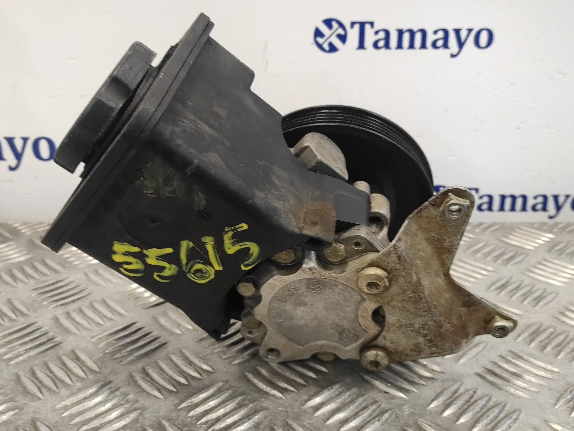 Bomba Direccion para Bmw X5 (E53)