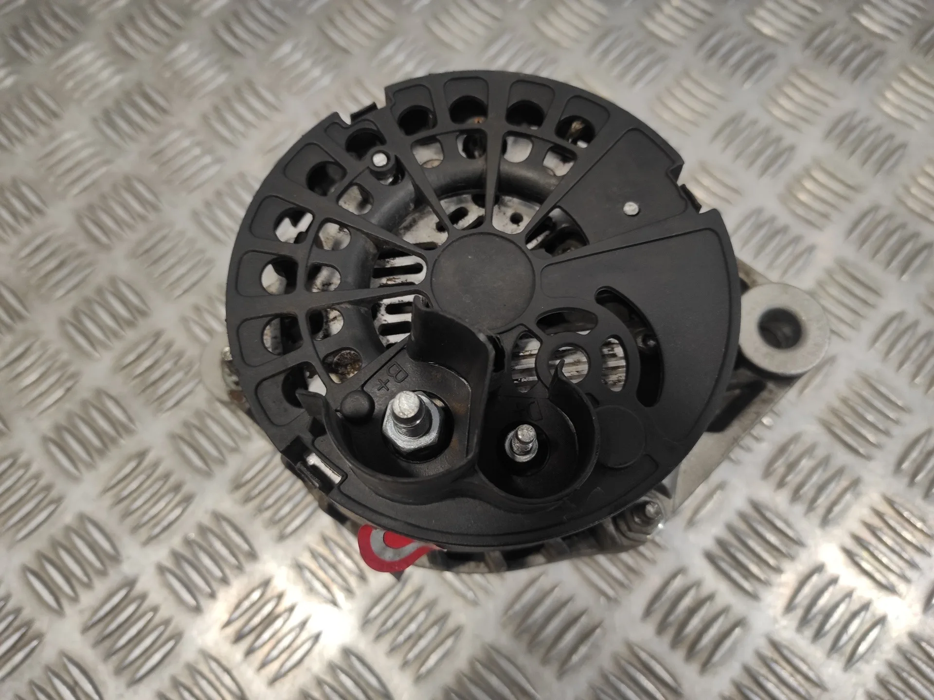 Alternador para Suzuki Sx4 Rw (Ey)