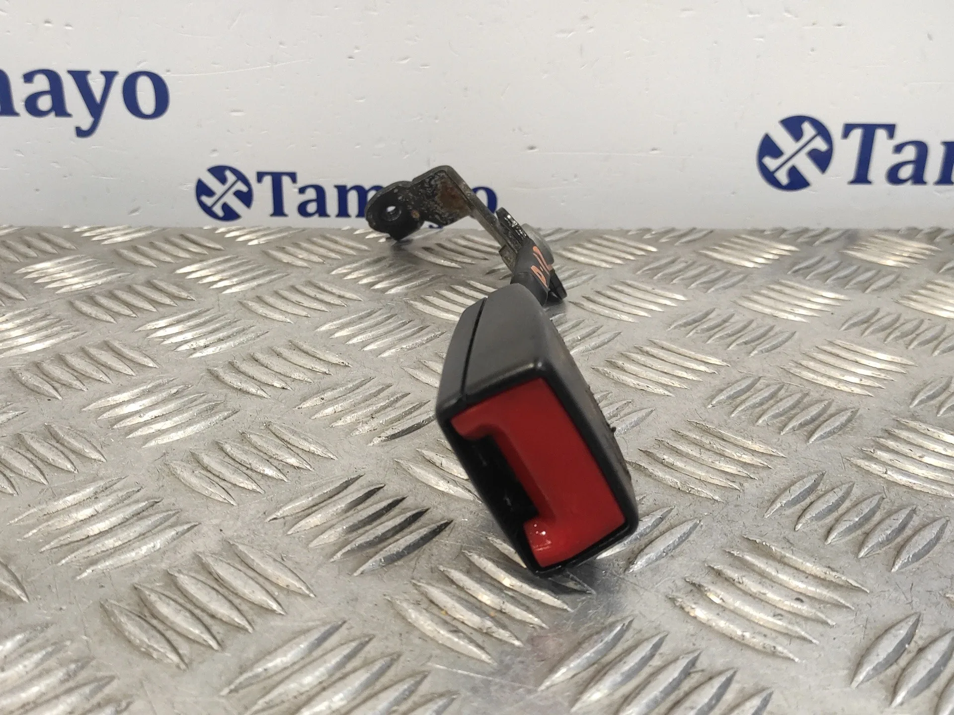 Enganche Cinturon Delantero Izquierdo para Audi A4 Berlina (8E)
