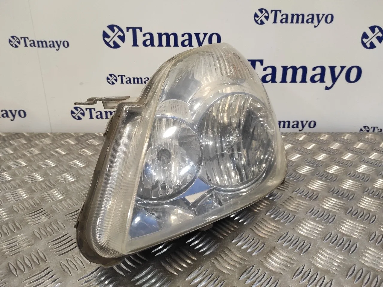 Faro Izquierdo para Toyota Corolla Verso (E12)