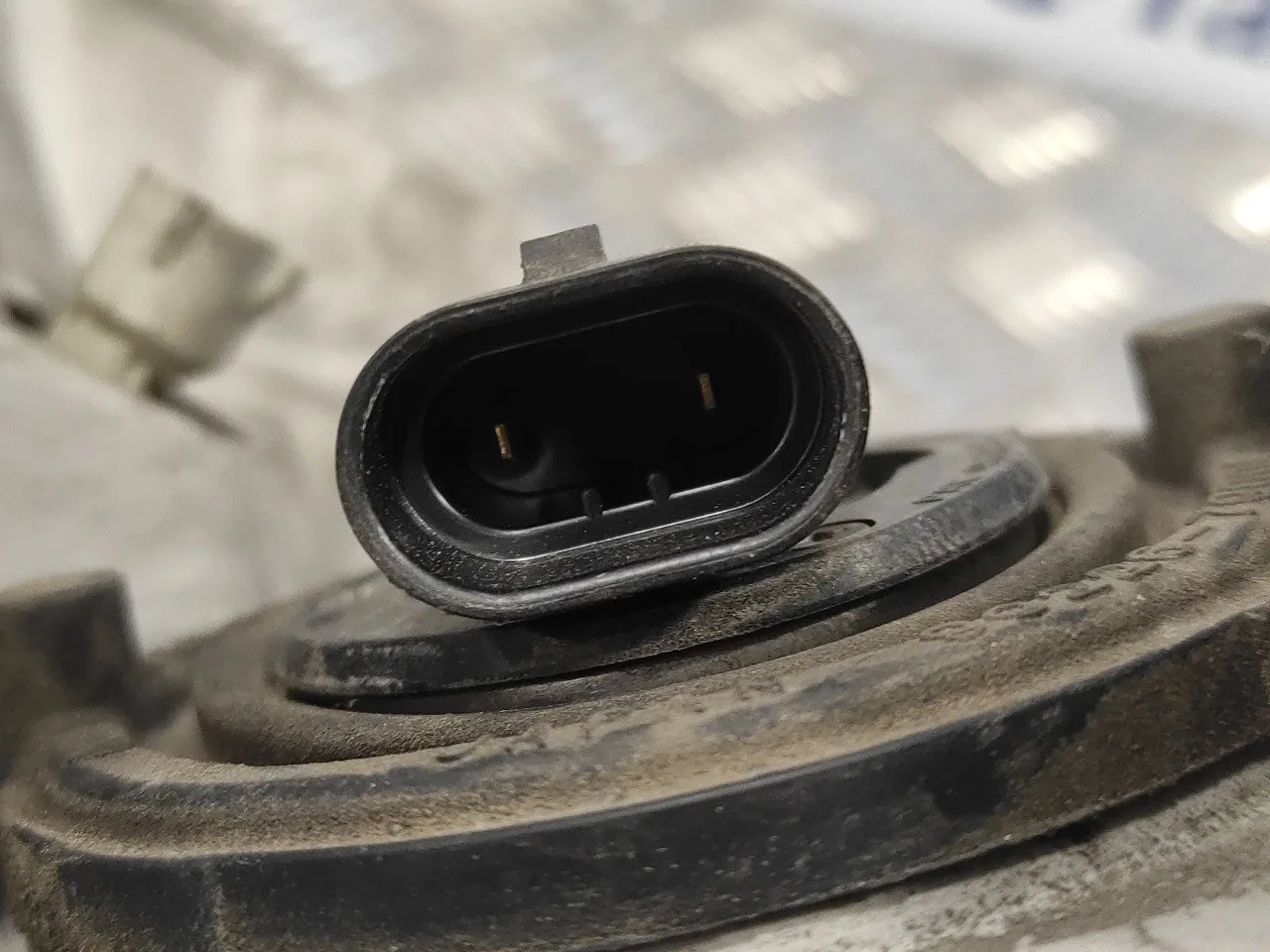 Faro Izquierdo para Toyota Corolla Verso (E12)