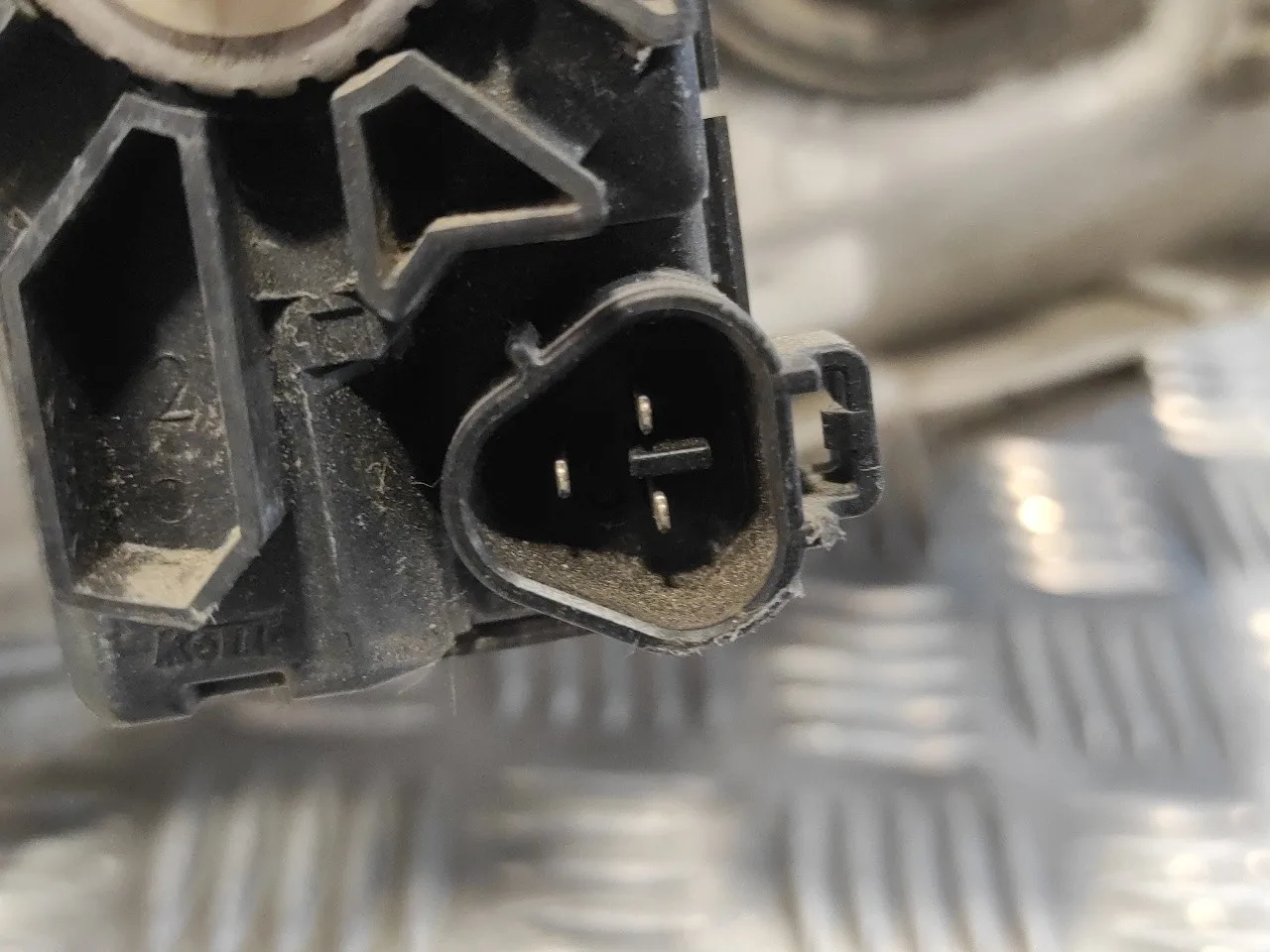 Faro Izquierdo para Toyota Corolla Verso (E12)
