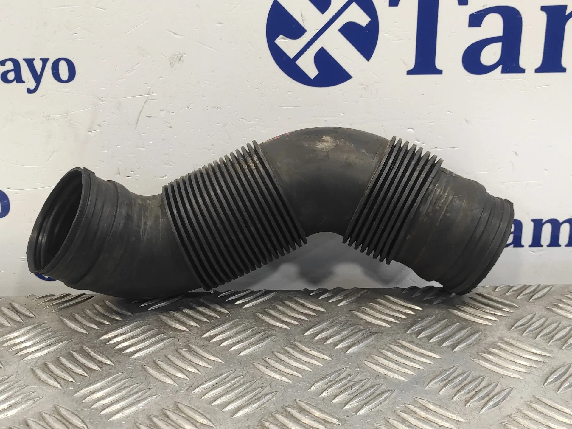 Tubo para Seat Ibiza (6L1)