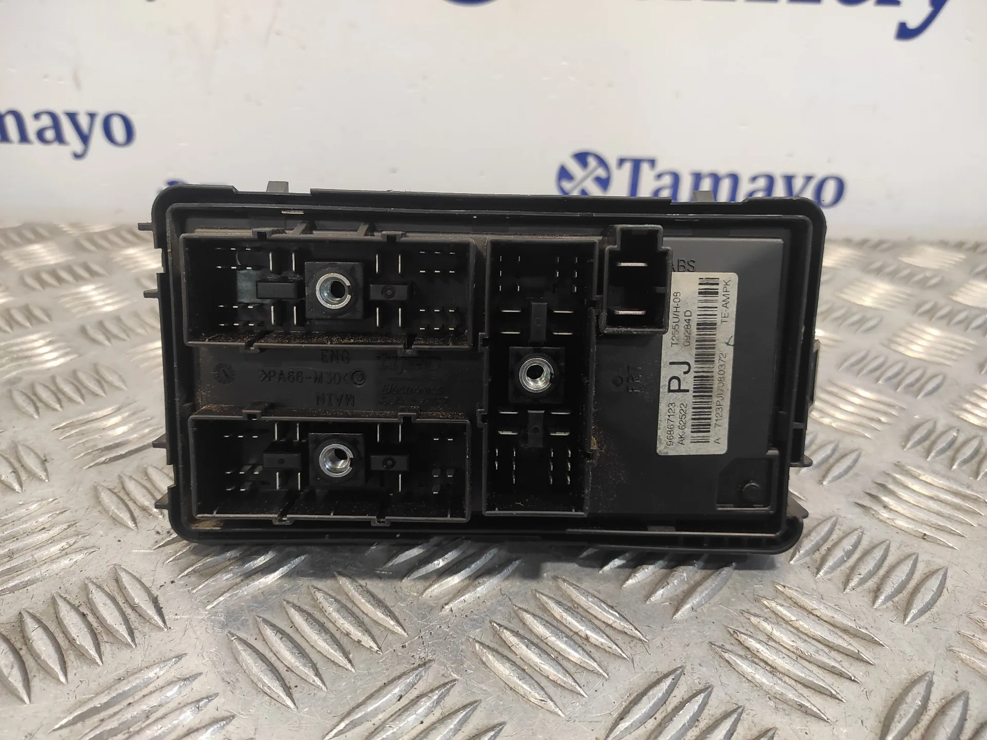 Caja Reles / Fusibles para Chevrolet Aveo
