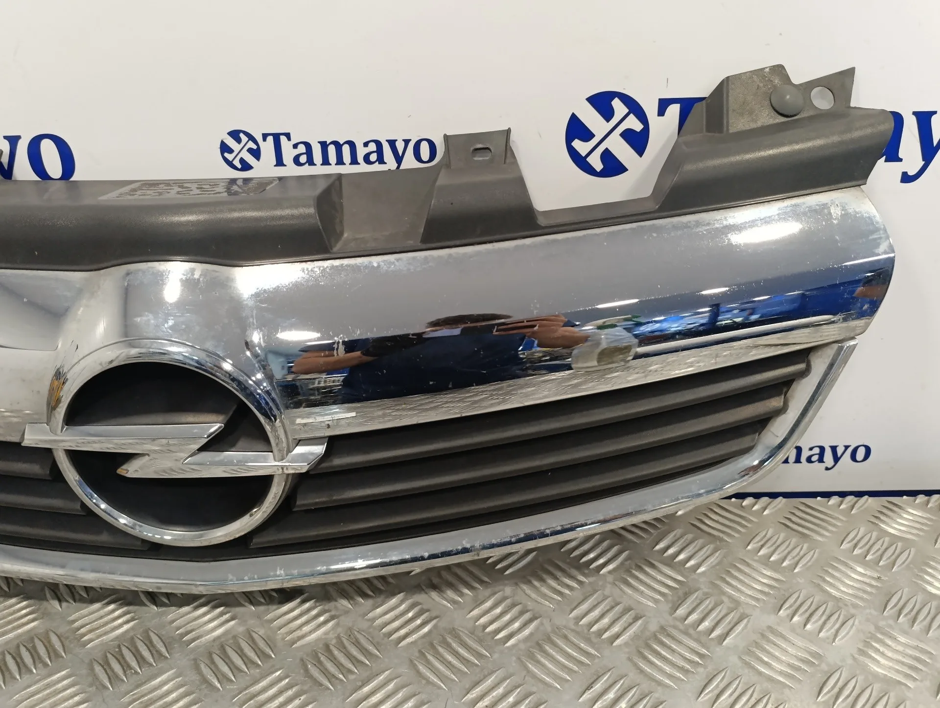 Rejilla Delantera para Opel Zafira B