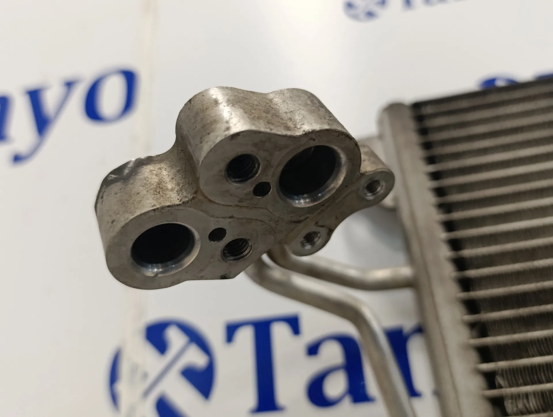 Condensador / Radiador Aire Acondicionado para Volkswagen Touareg (7L6)