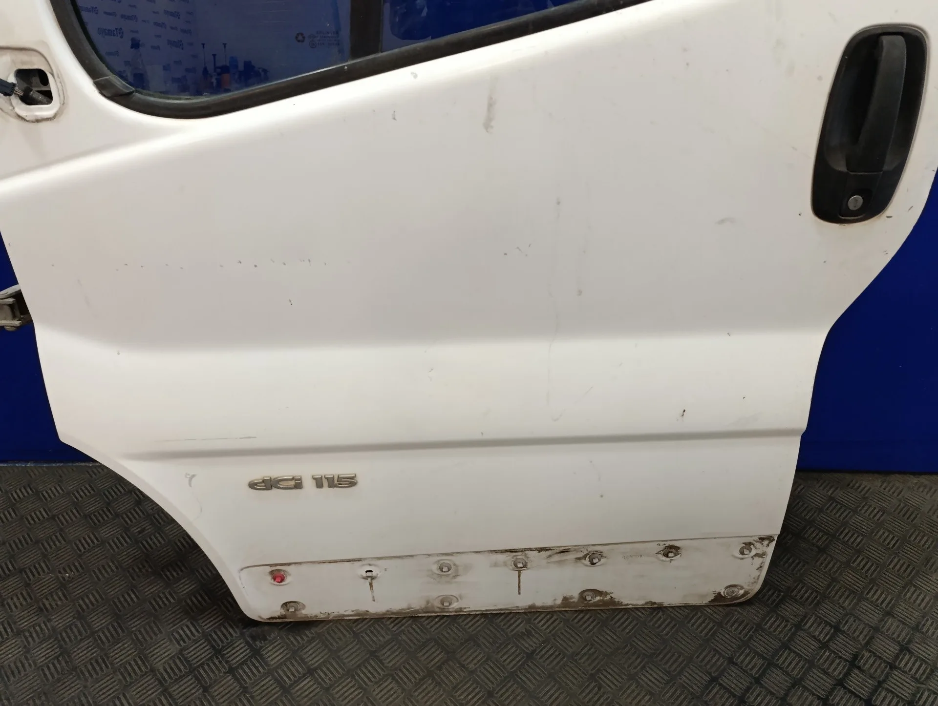 Puerta Delantera Izquierda para Renault Trafic Caja Cerrada (Ab 4.01)