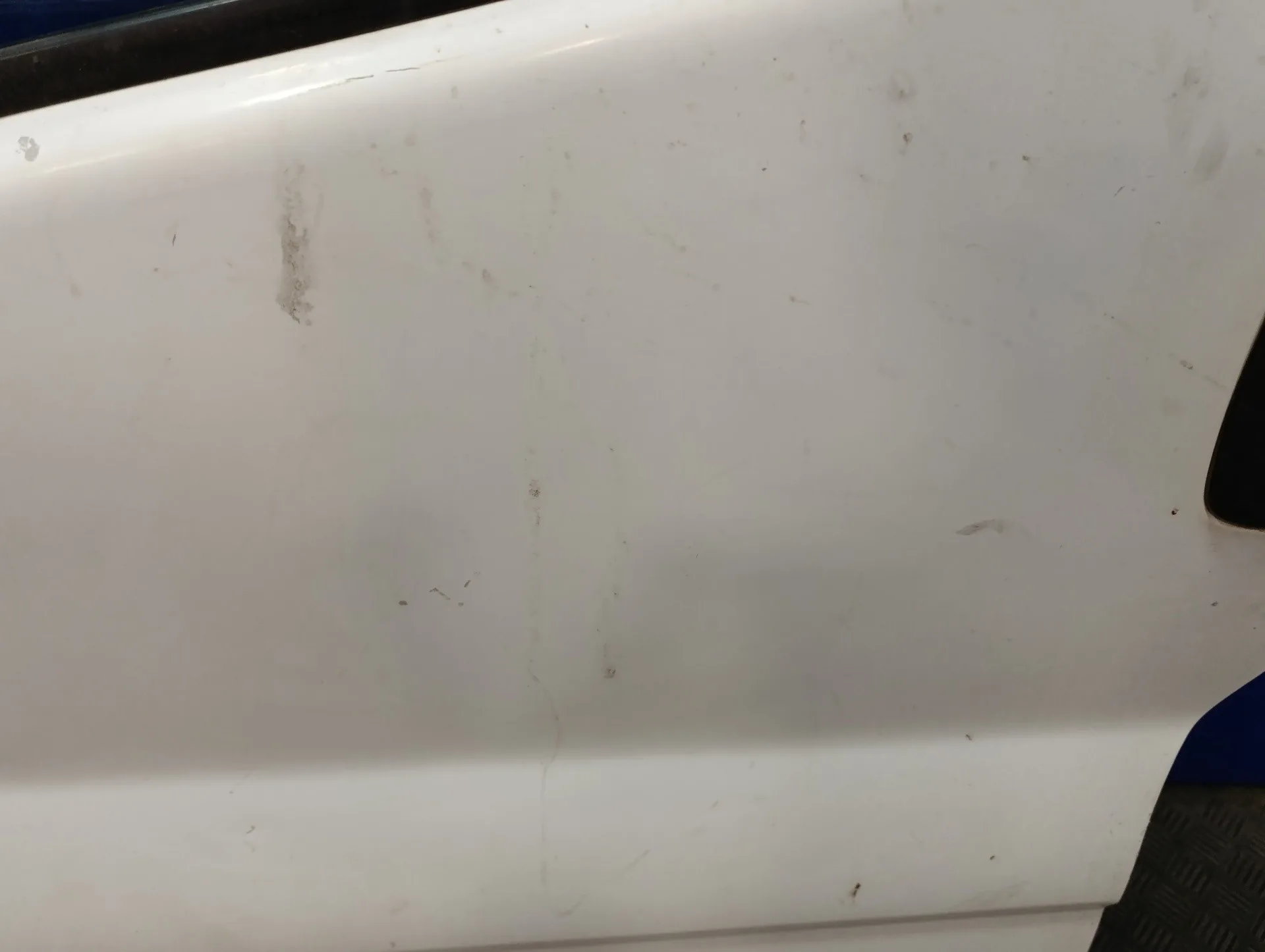 Puerta Delantera Izquierda para Renault Trafic Caja Cerrada (Ab 4.01)