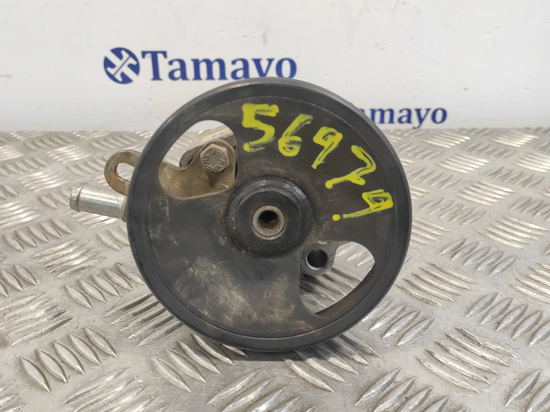Bomba Direccion para Nissan Almera (N16/E)