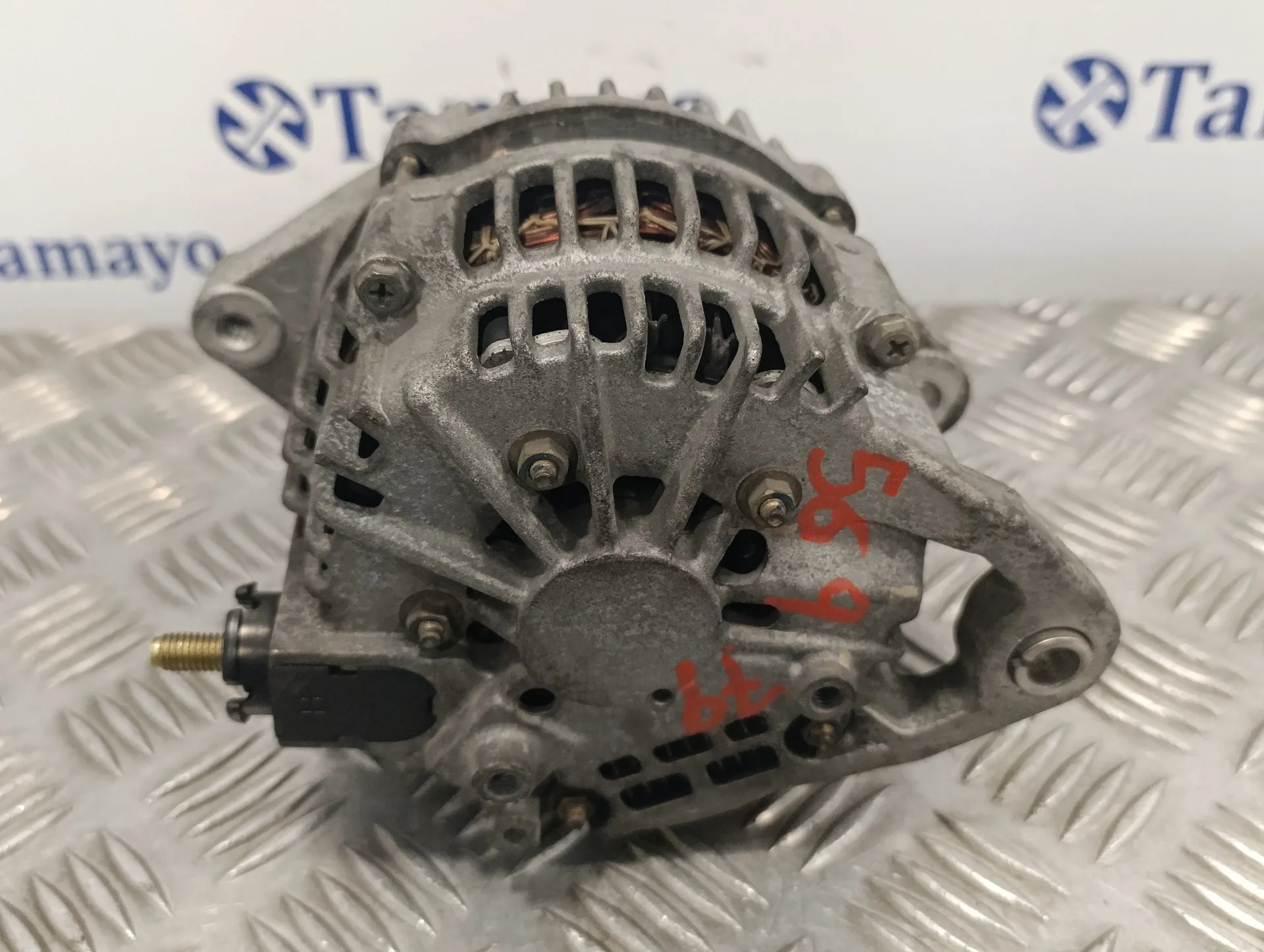 Alternador para Nissan Almera (N16/E)