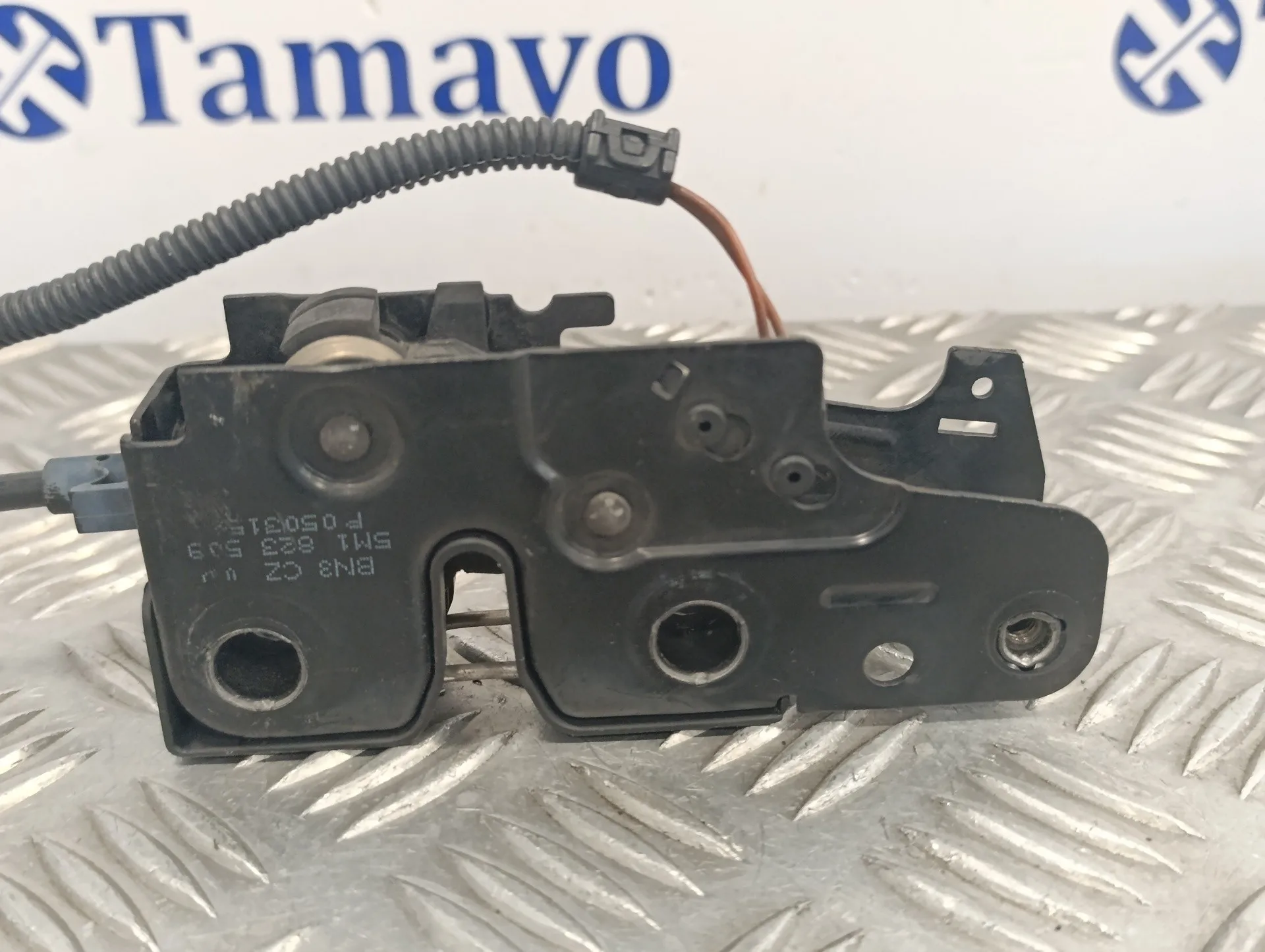 Cerradura Capot para Volkswagen Golf Plus (5M1)