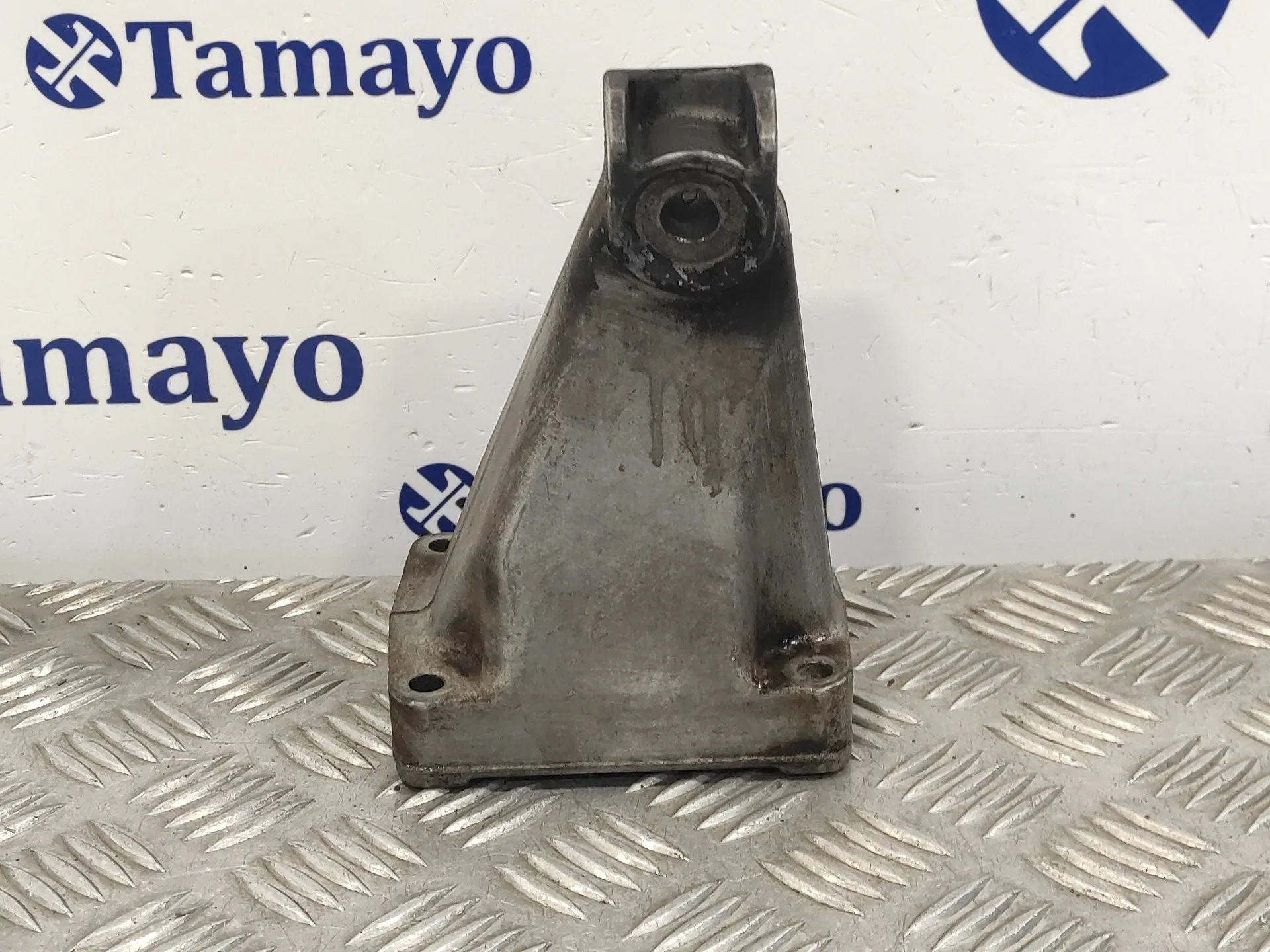 Soporte Motor para Mercedes-Benz Sprinter (W901,W904) Caja Cerr.