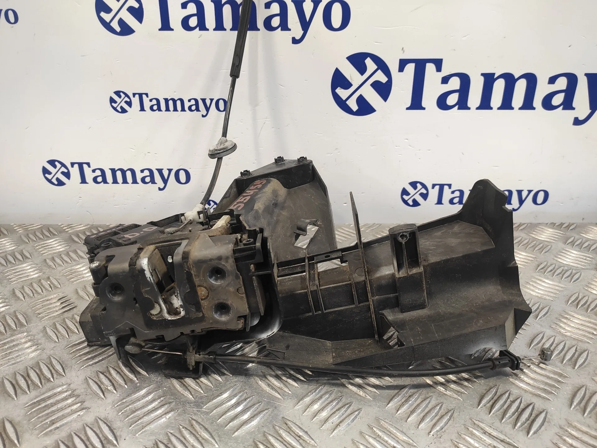 Cerradura Puerta Delantera Derecha para Ford Focus Berlina (Cap)