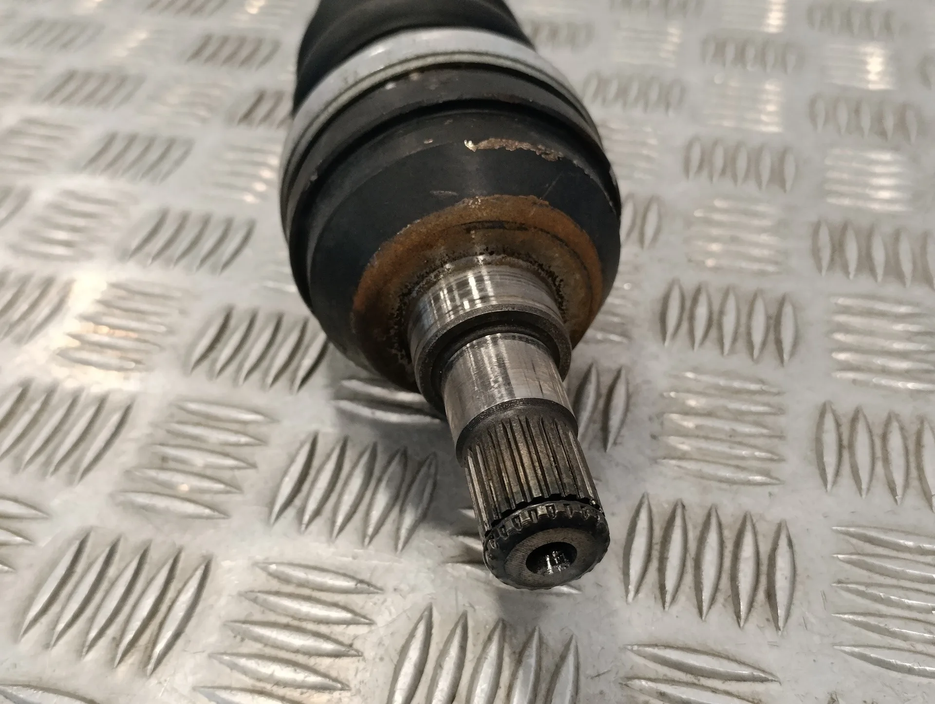 Transmision Delantera Derecha para Chevrolet Aveo