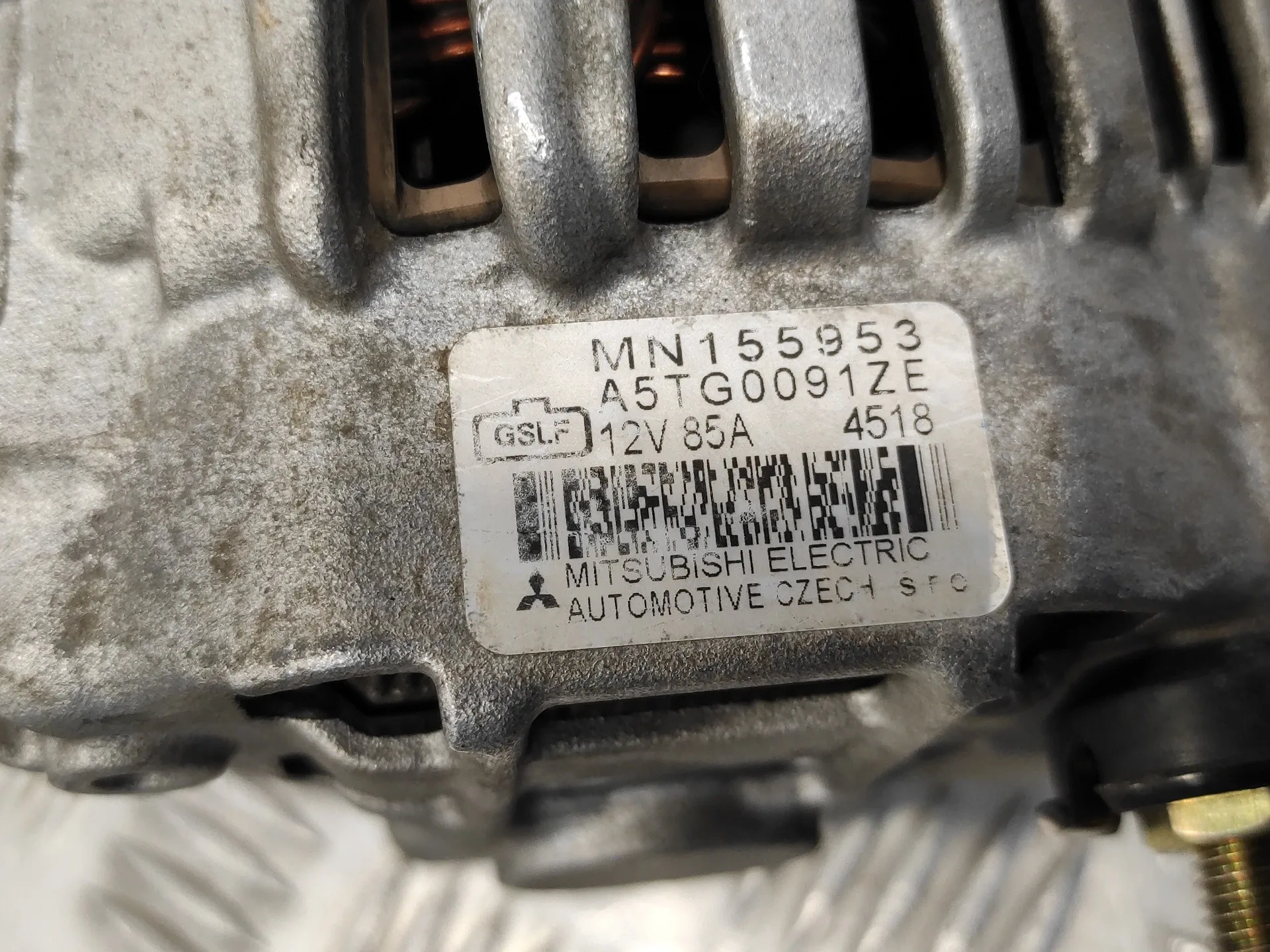 Alternador para Mitsubishi Colt Berlina 5 (Z30A)