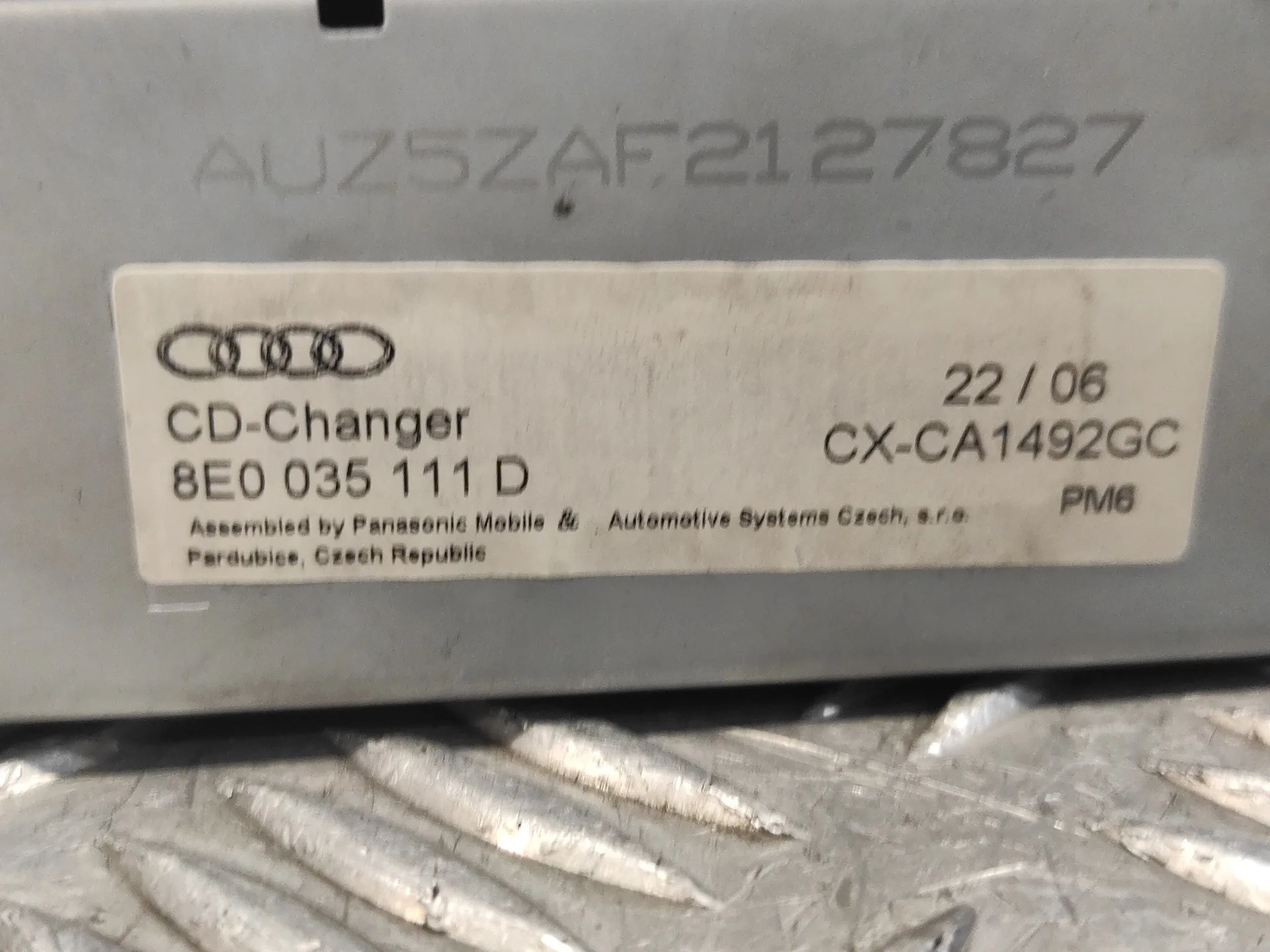 Sistema Audio / Radio Cd para Audi A3 (8P)