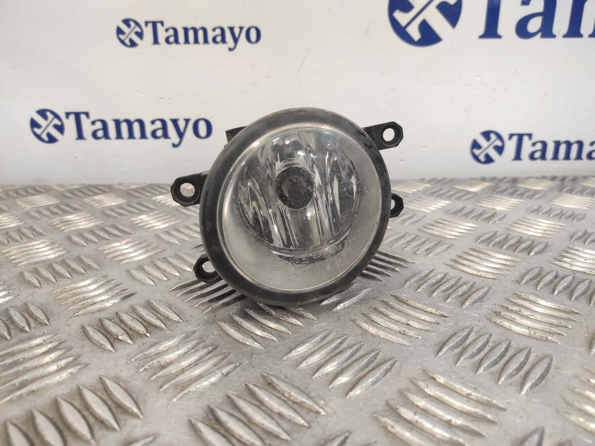 Faro Antiniebla Derecho para Toyota Avensis Berlina (T25)
