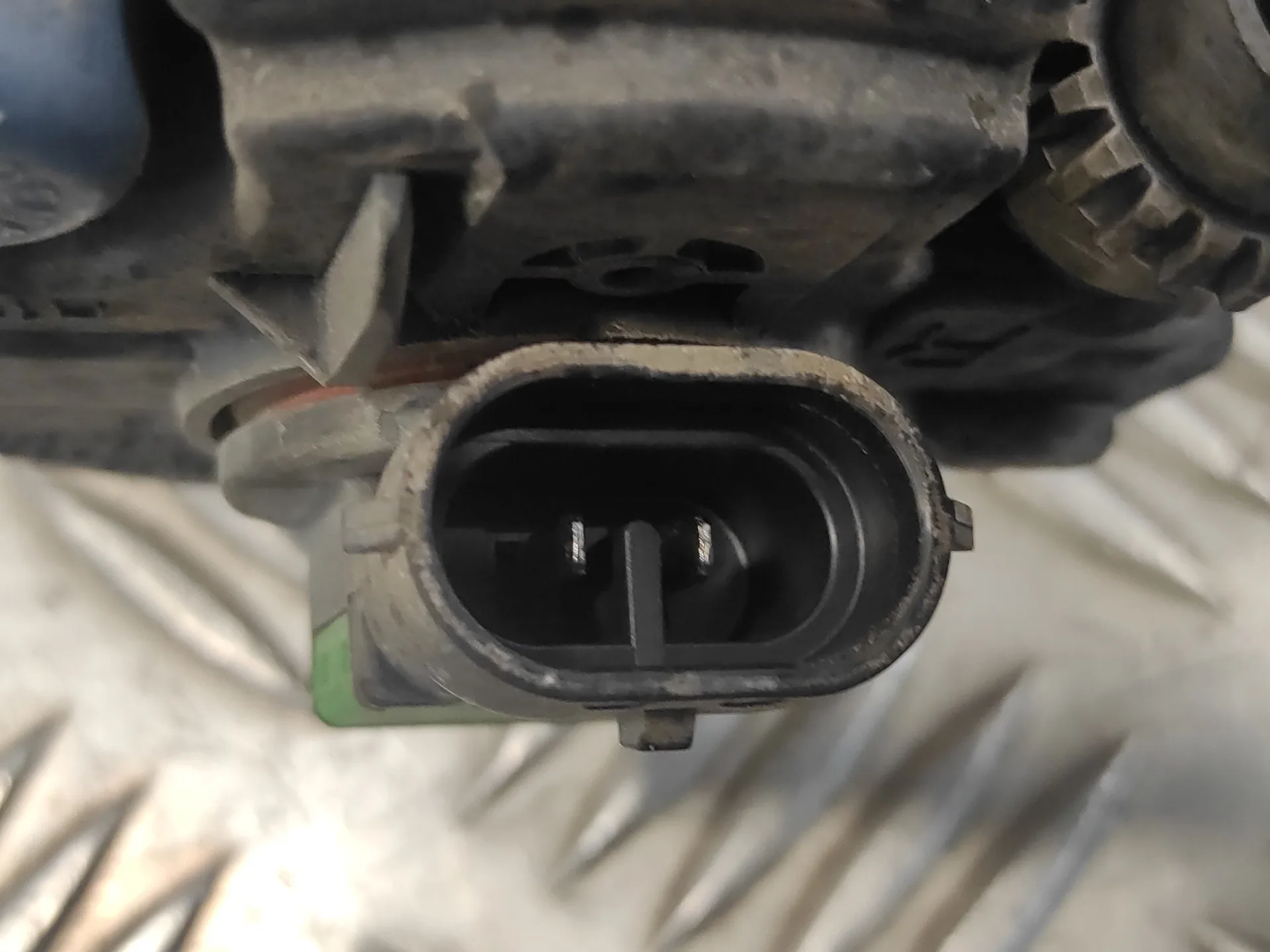 Faro Antiniebla Derecho para Toyota Avensis Berlina (T25)