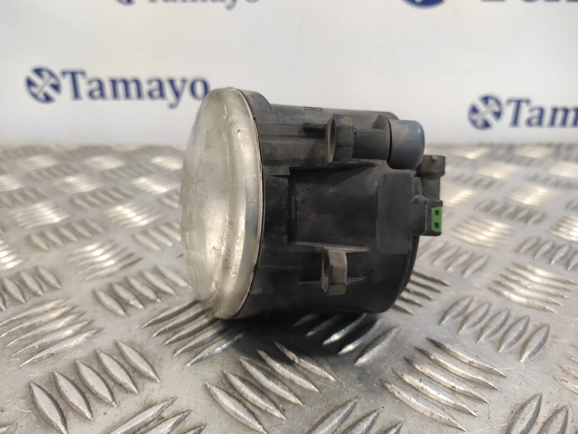 Faro Antiniebla Derecho para Toyota Avensis Berlina (T25)