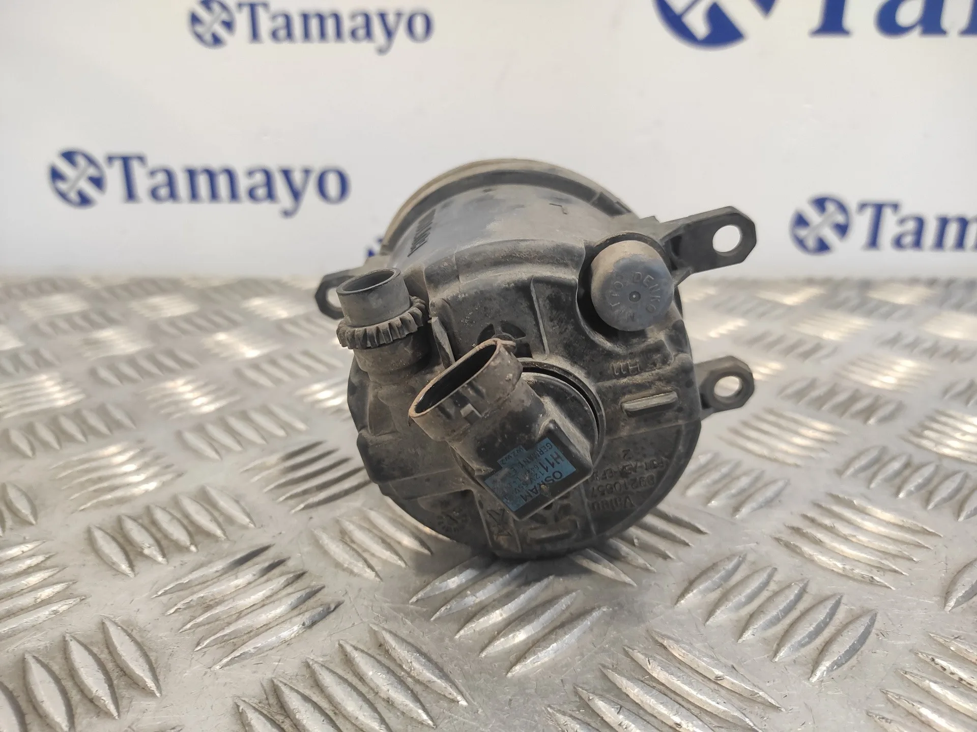 Faro Antiniebla Izquierdo para Toyota Avensis Berlina (T25)