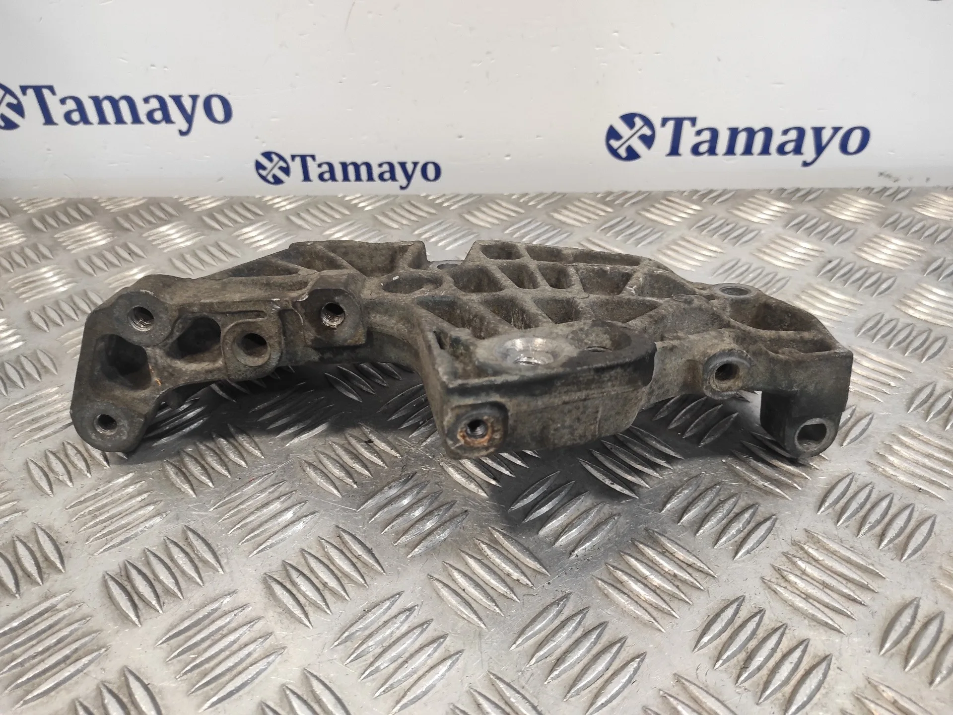 Soporte Motor Derecho para Opel Vivaro Furgon/Combi (07.2006 =>)