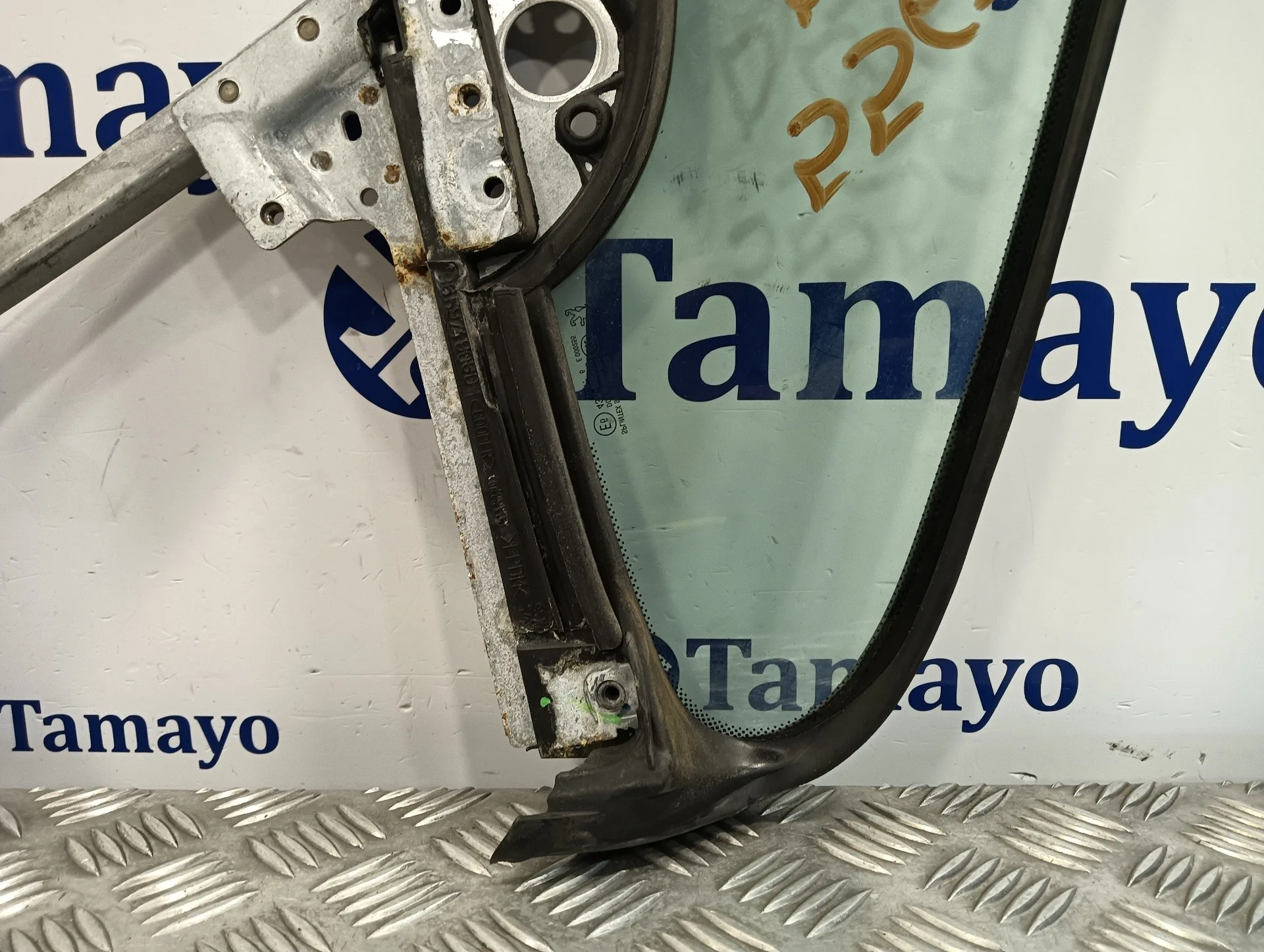 Luna Custodia Delantera Izquierda para Peugeot 307 Cc (S2)