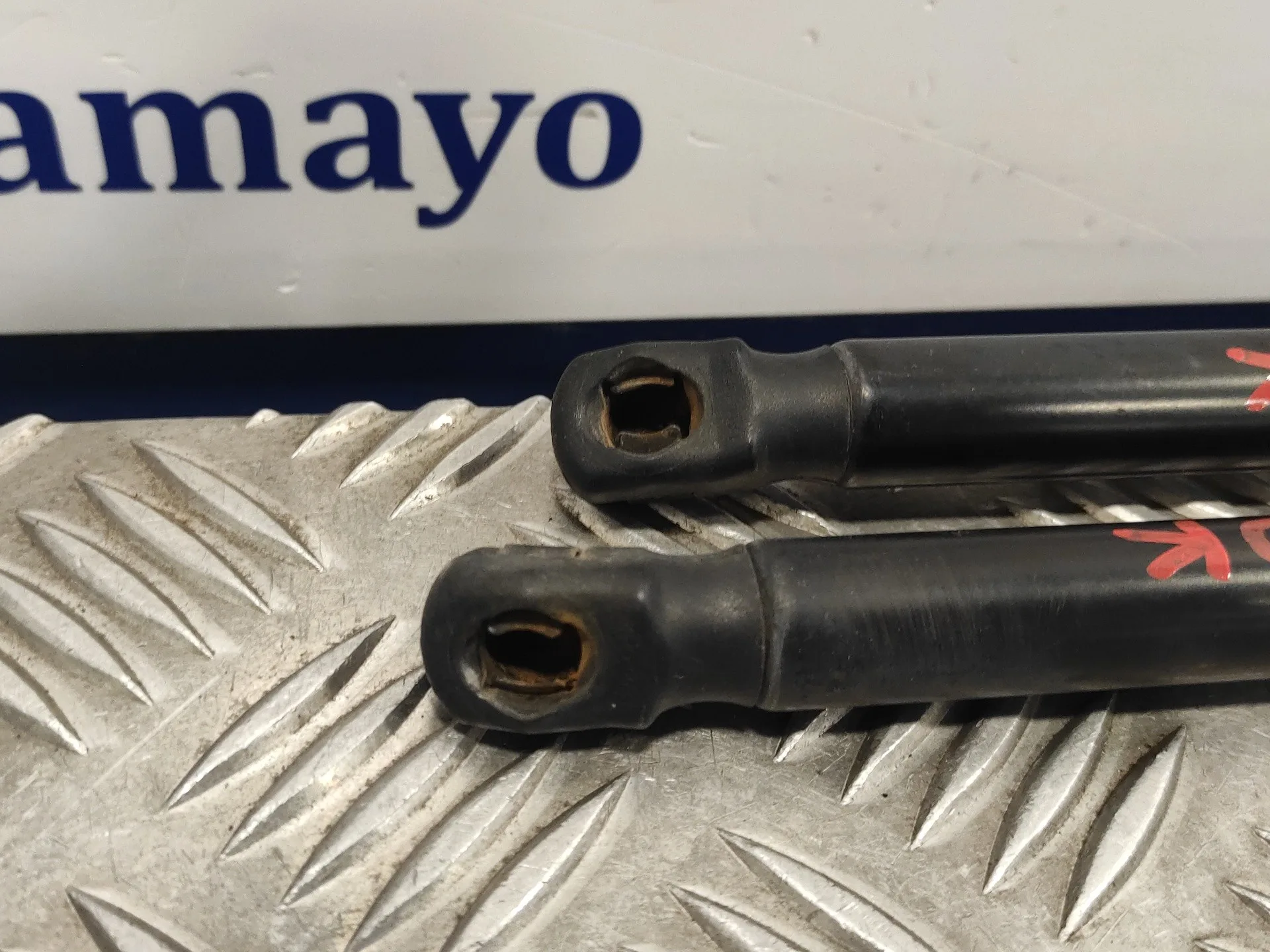 Amortiguadores Maletero / Porton para Seat Leon (5F1)