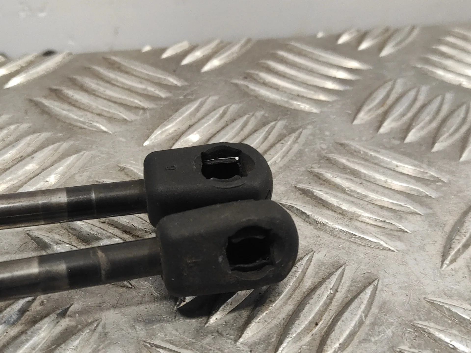 Amortiguadores Maletero / Porton para Seat Leon (5F1)
