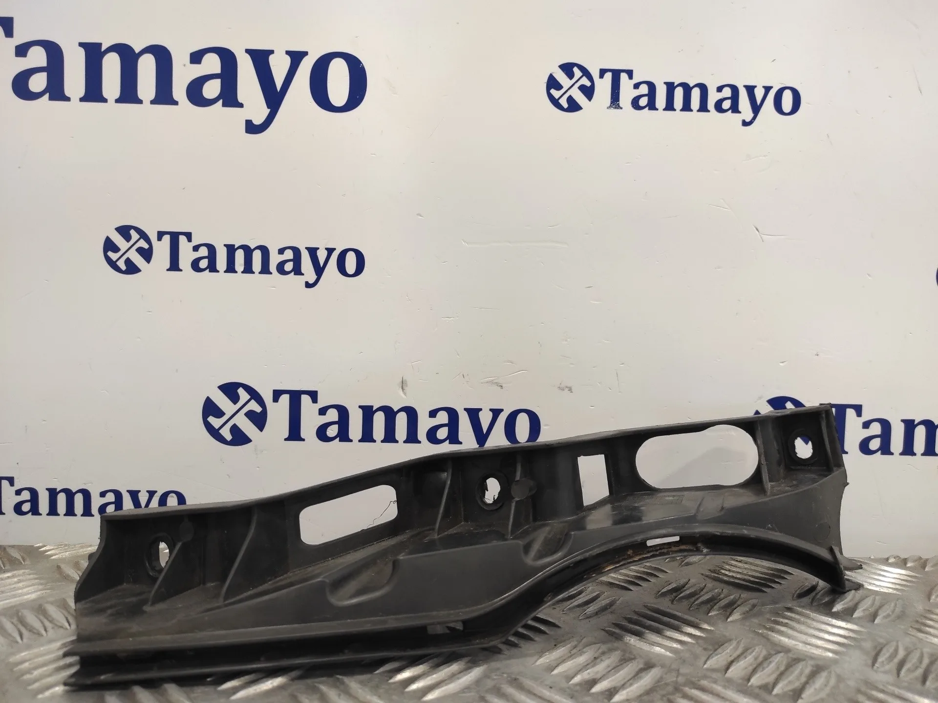 Soporte Faro Derecho para Volkswagen Passat Variant (3C5)