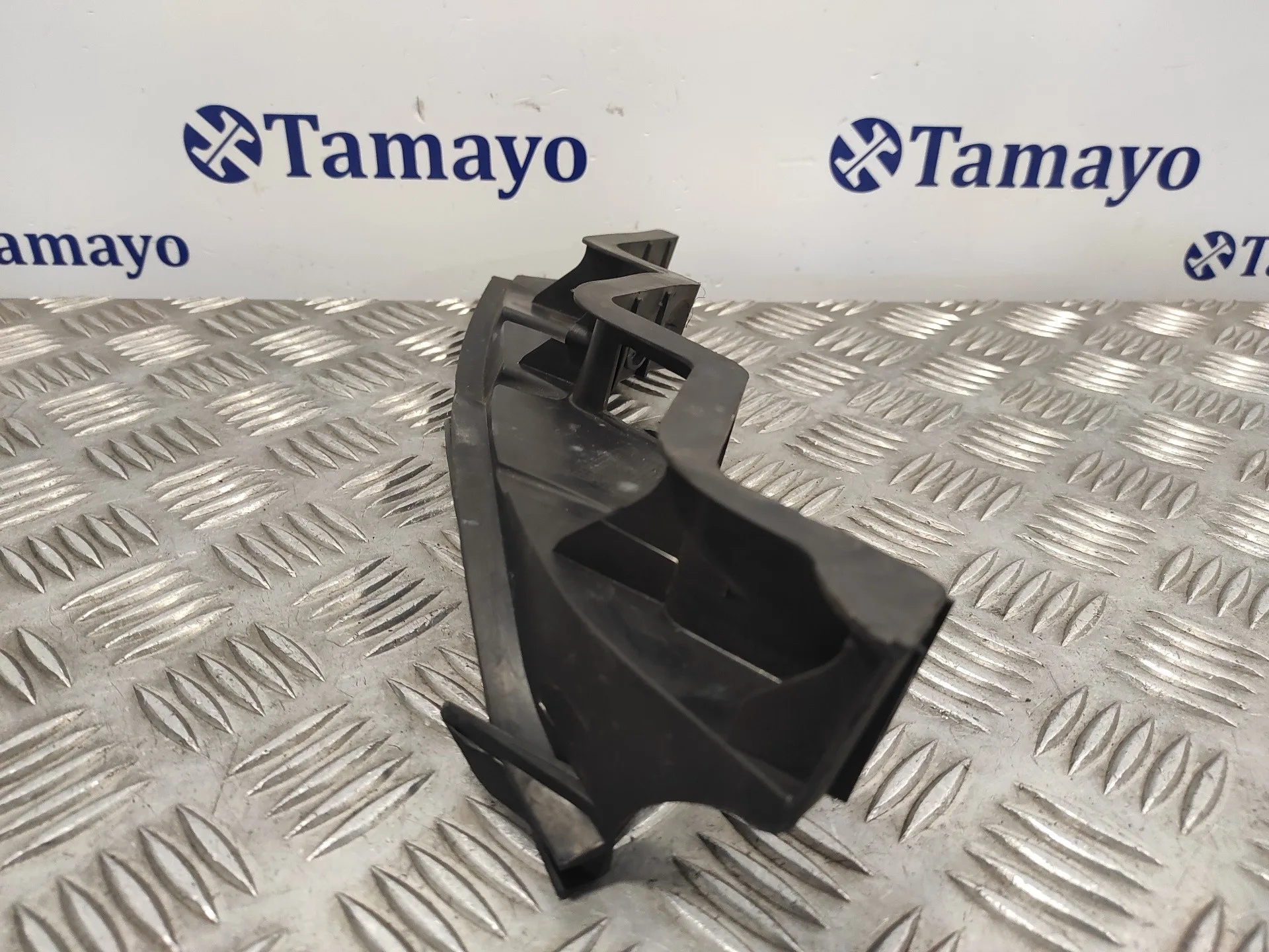 Soporte Faro Derecho para Volkswagen Passat Variant (3C5)