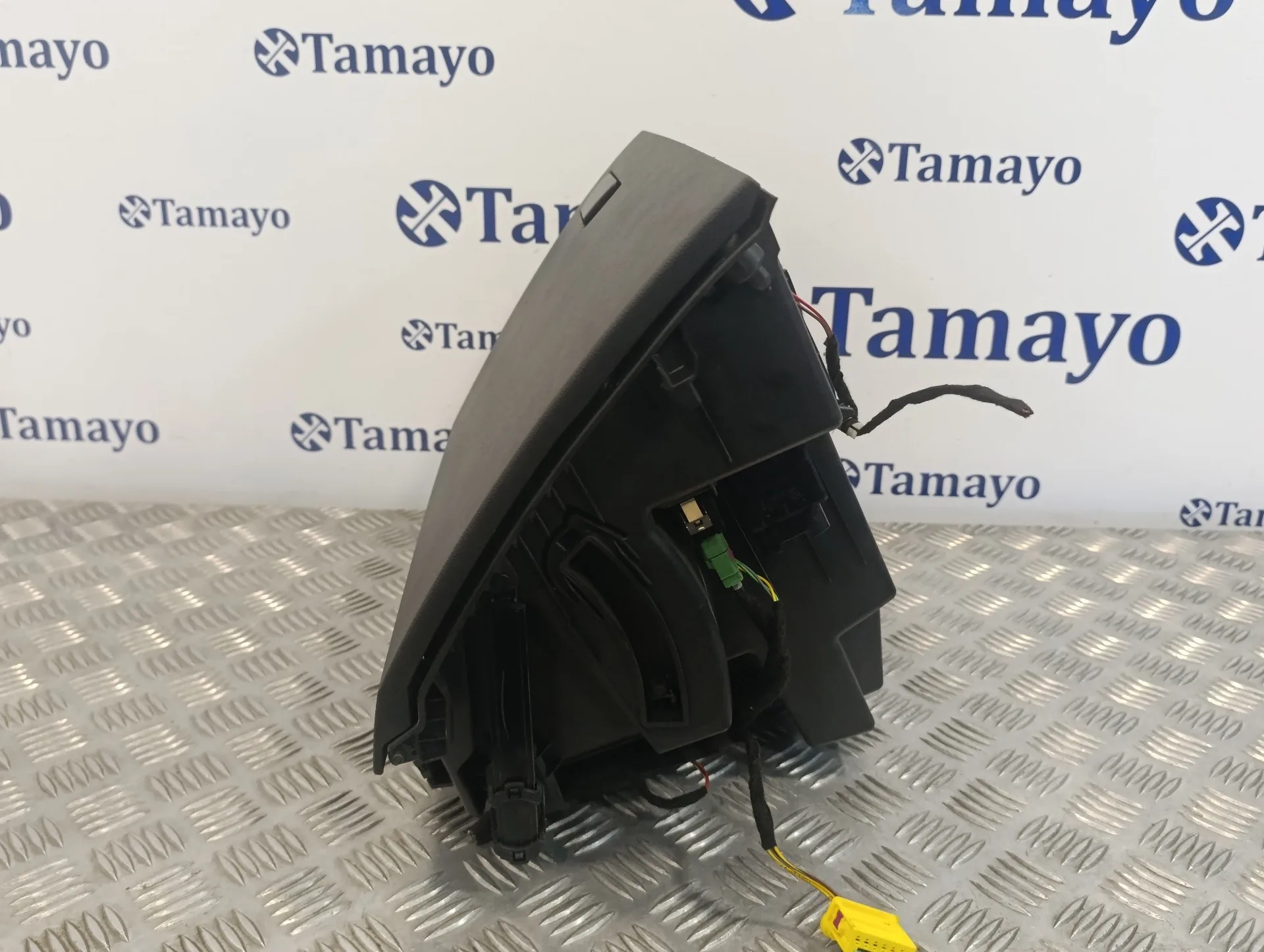 Guantera para Seat Leon (5F1)