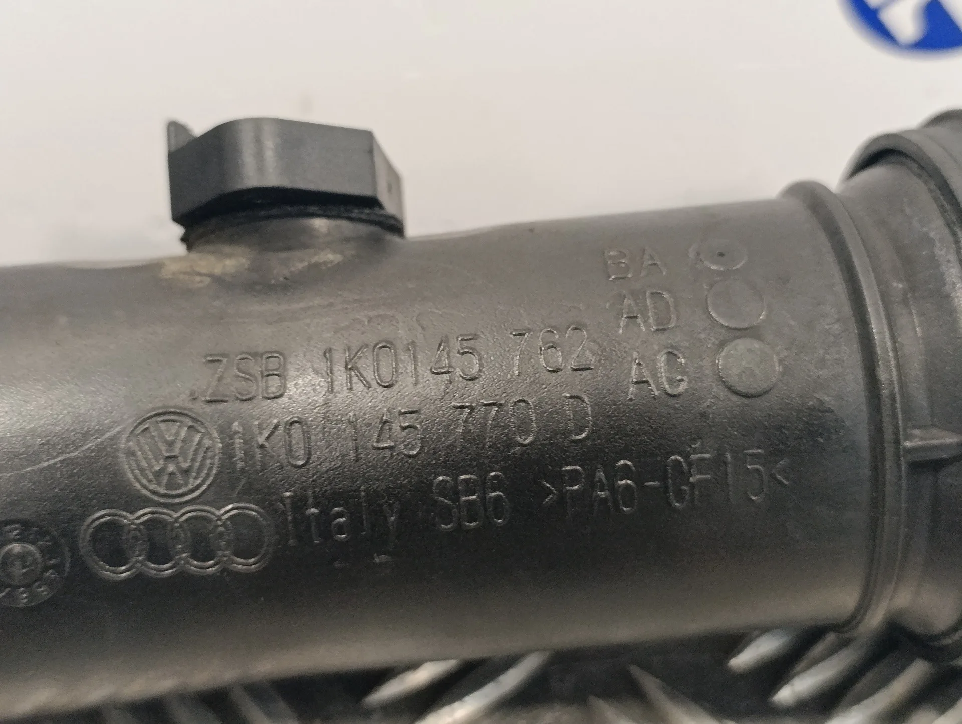 Tubo para Volkswagen Passat Variant (3C5)
