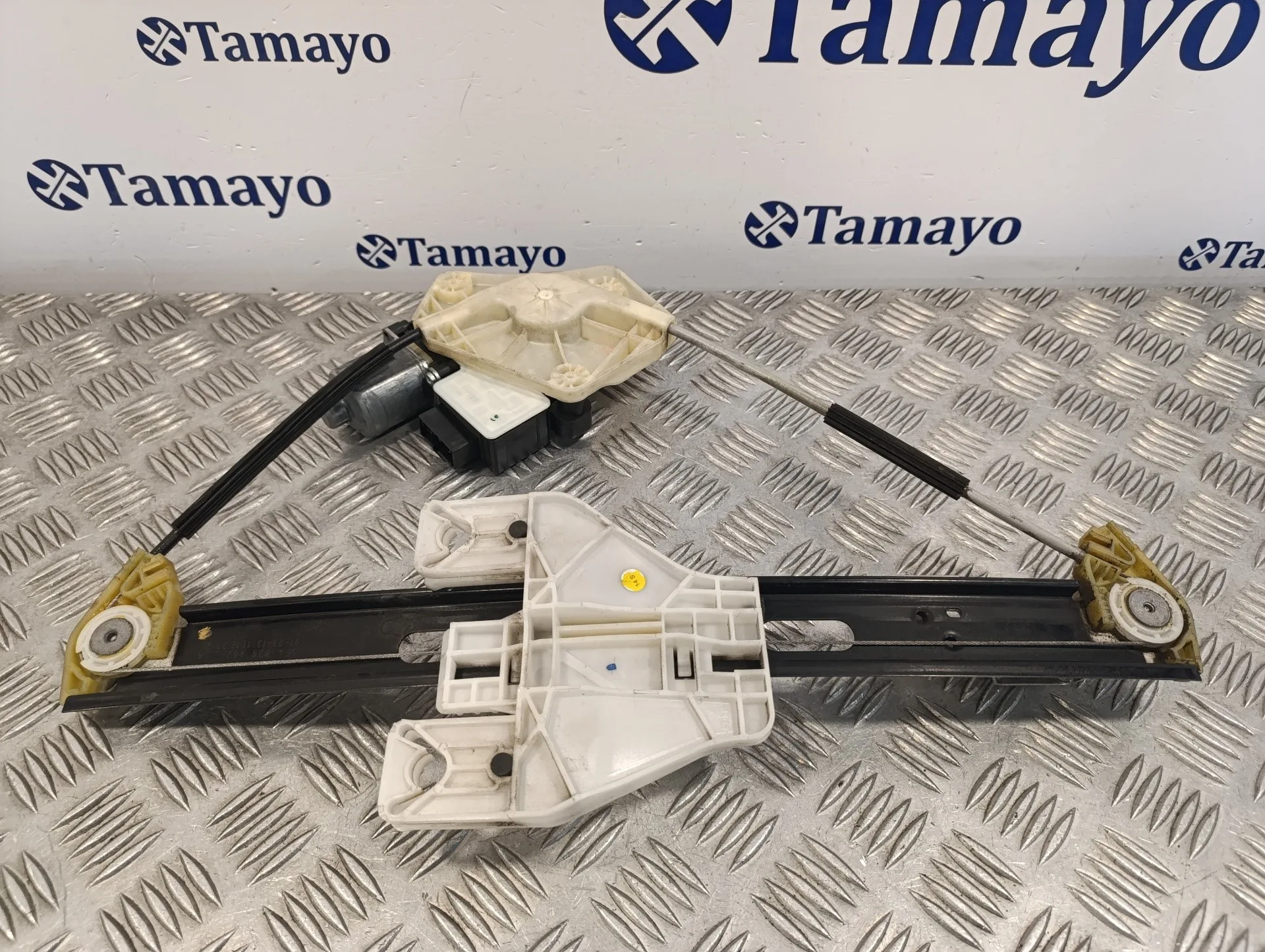 Elevalunas Trasero Derecho para Seat Leon (5F1)