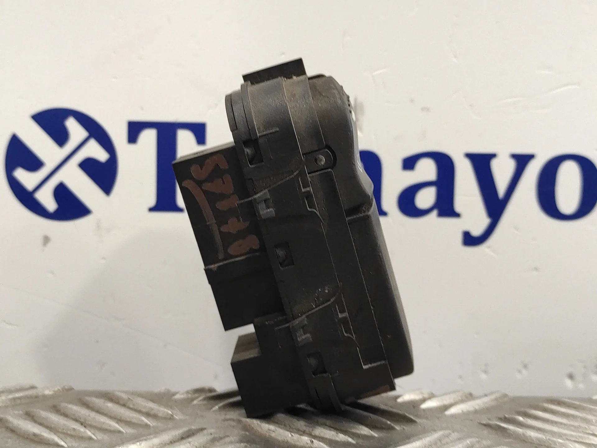 Mando Elevalunas Delantero Izquierdo para Ford Focus Berlina (Cak)