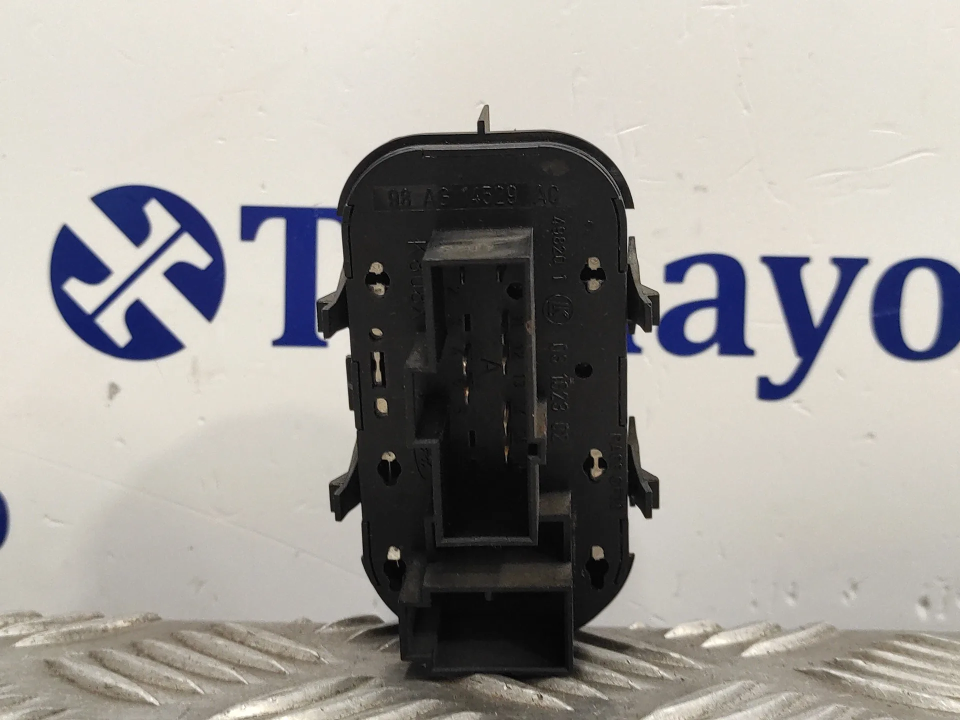 Mando Elevalunas Delantero Izquierdo para Ford Focus Berlina (Cak)