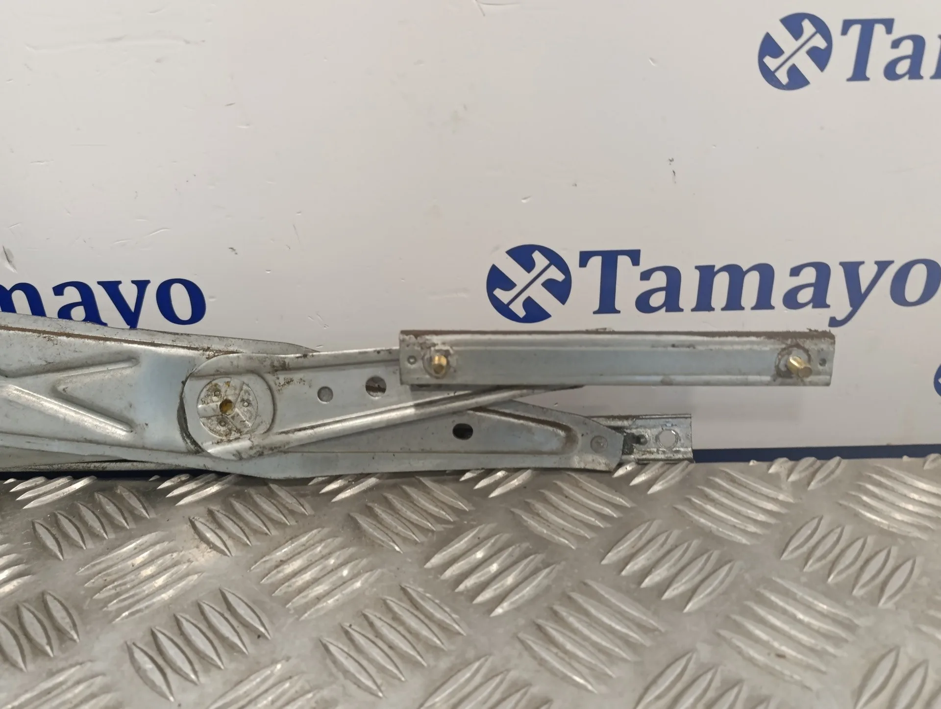 Elevalunas Delantero Derecho para Nissan Micra (K11)