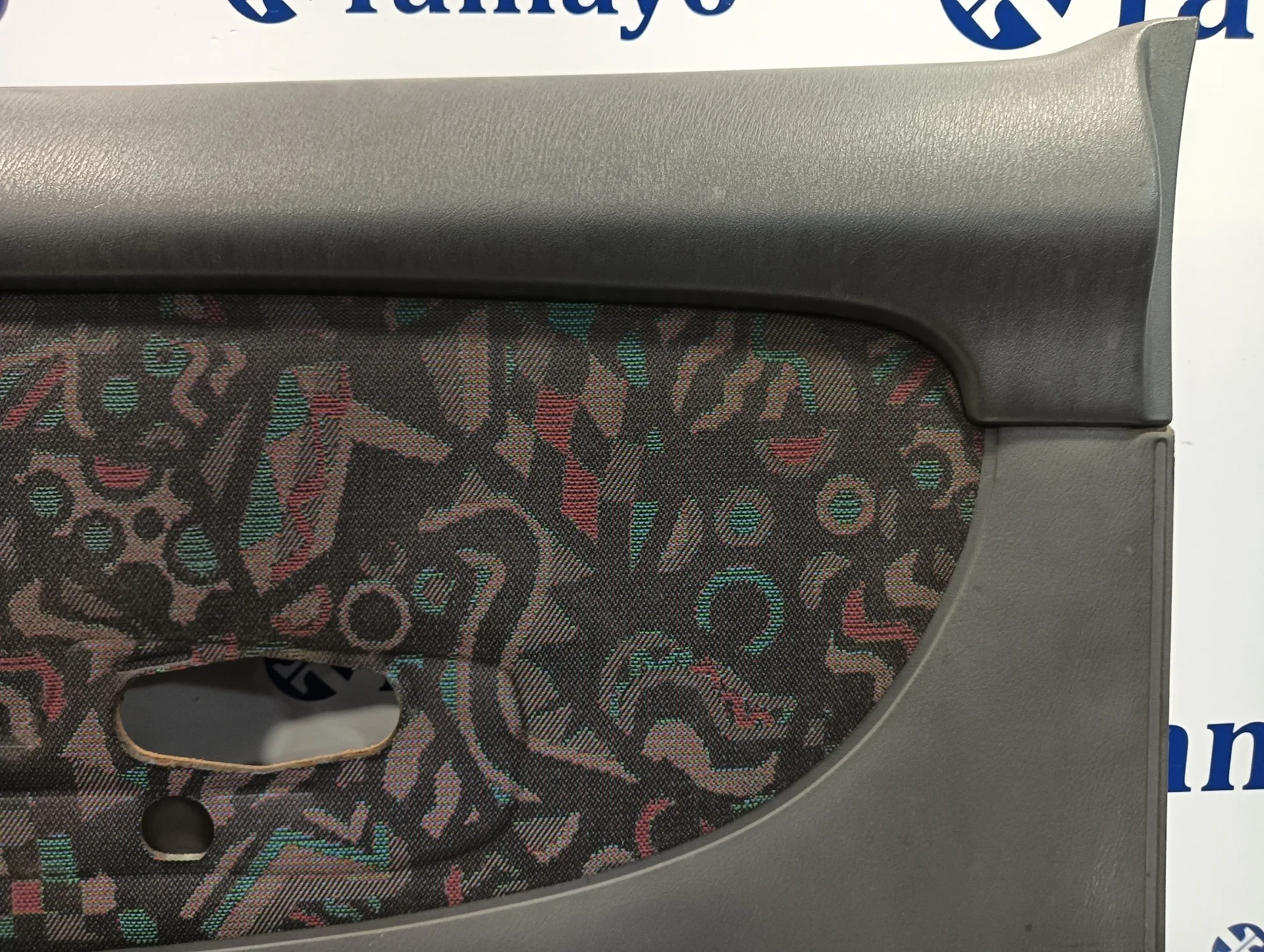 Guarnecido Puerta Delantera Izquierda para Nissan Micra (K11)