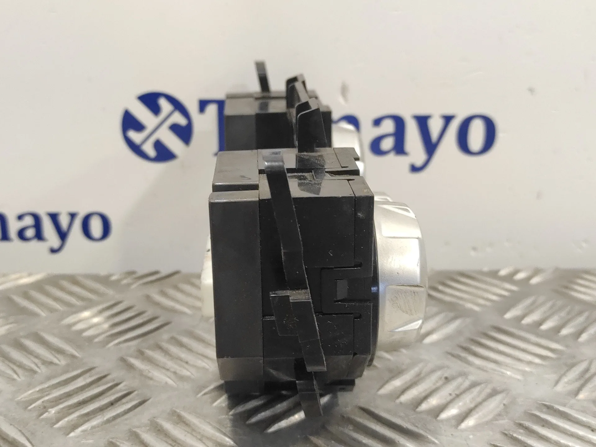 Mando Climatizador para Subaru Forester S12