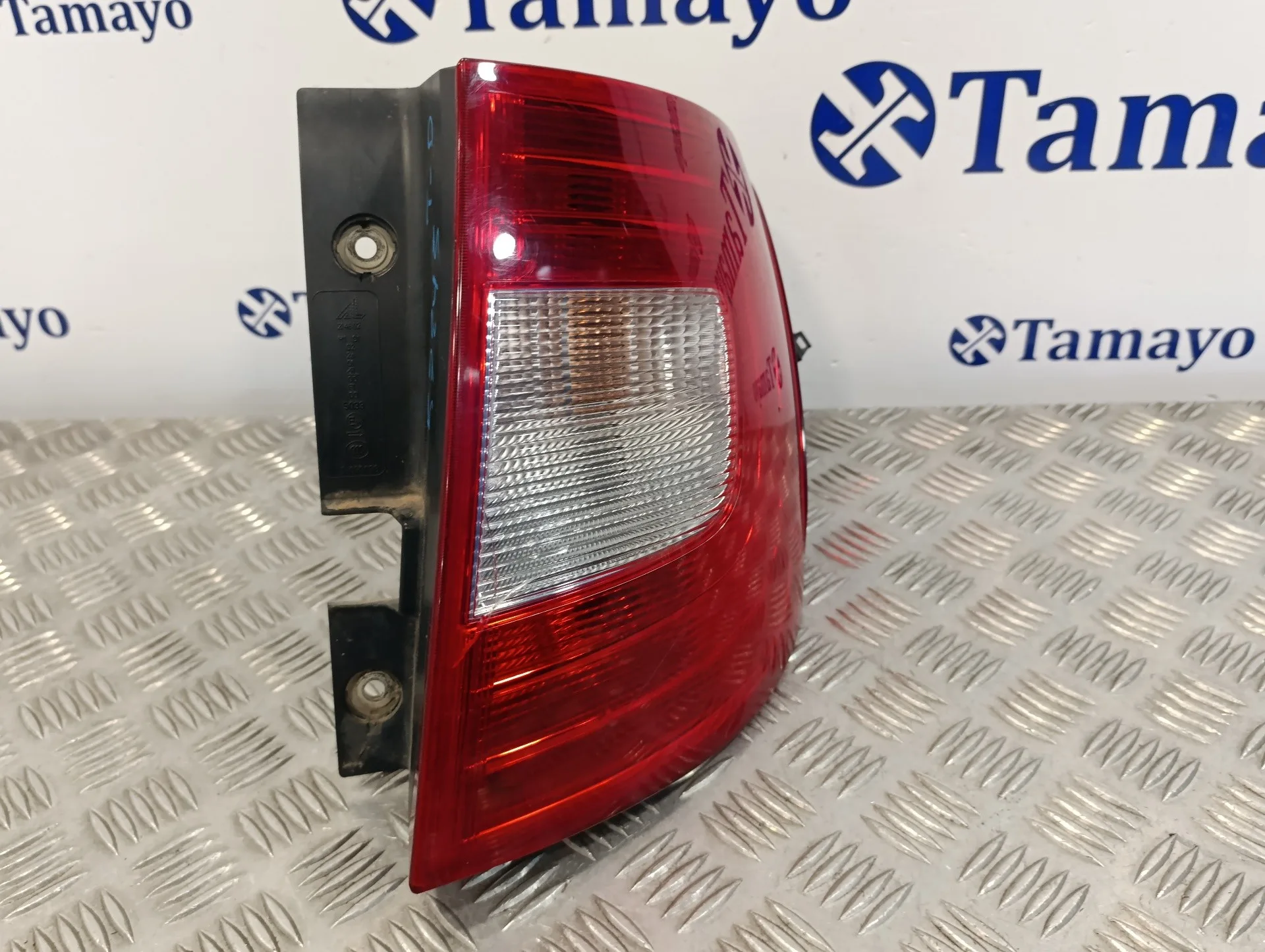 Piloto Trasero Derecho para Skoda Suberb (3T4)
